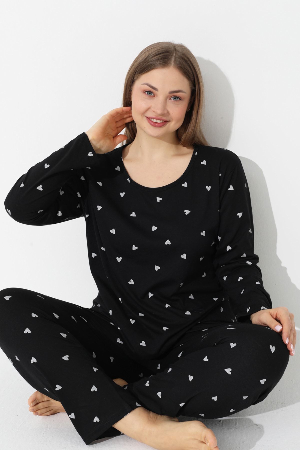 Siyah Kalp Desenli Curve Büyük Beden Battal Boy Pamuklu Pijama Takımı