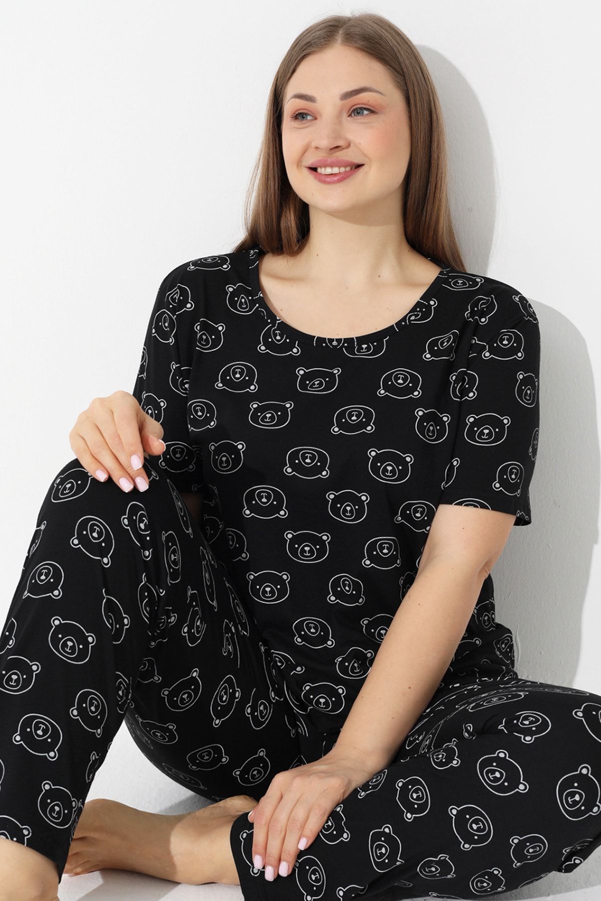 Siyah Ayıcık Desenli Curve Büyük Beden Battal Boy Kısa Kollu Pamuklu Pijama Takımı