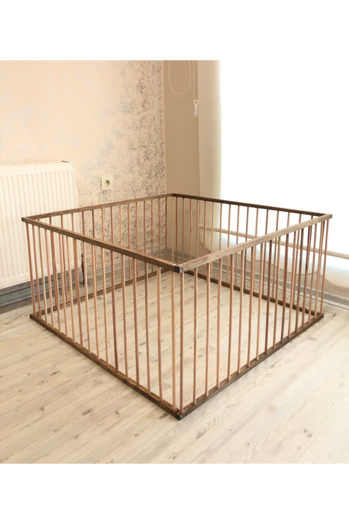 1 M2 Köpek Çiti Ahşap Köpek Alanı ( Çit Arası 5cm )