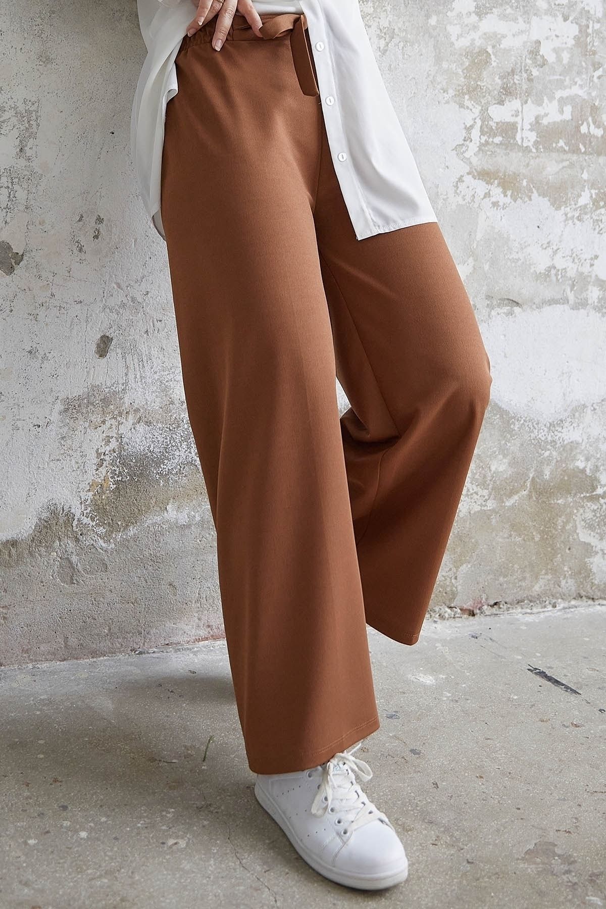 Beli Kuşaklı Bol Scuba Pantolon - Taba