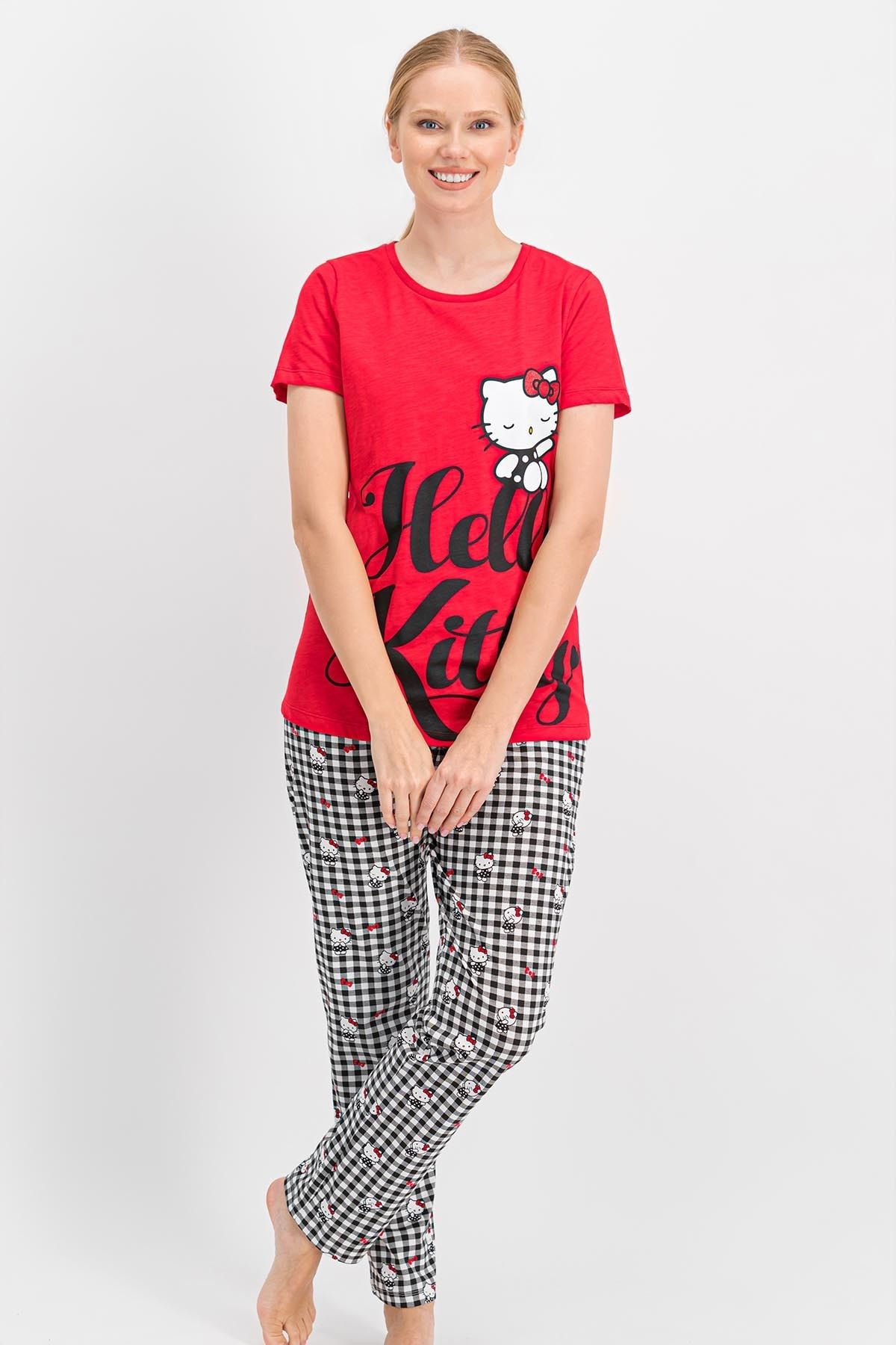 Hello Kitty Kadın Lisanslı Kırmızı Pijama Takımı