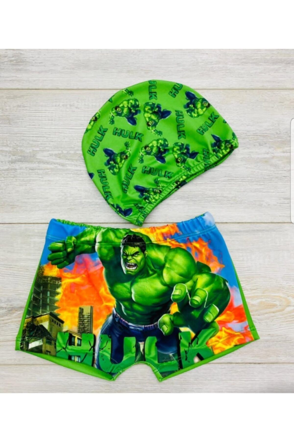 istefani kids Tarz Erkek Cocuk Hulk Figürlü Mayo Takımı