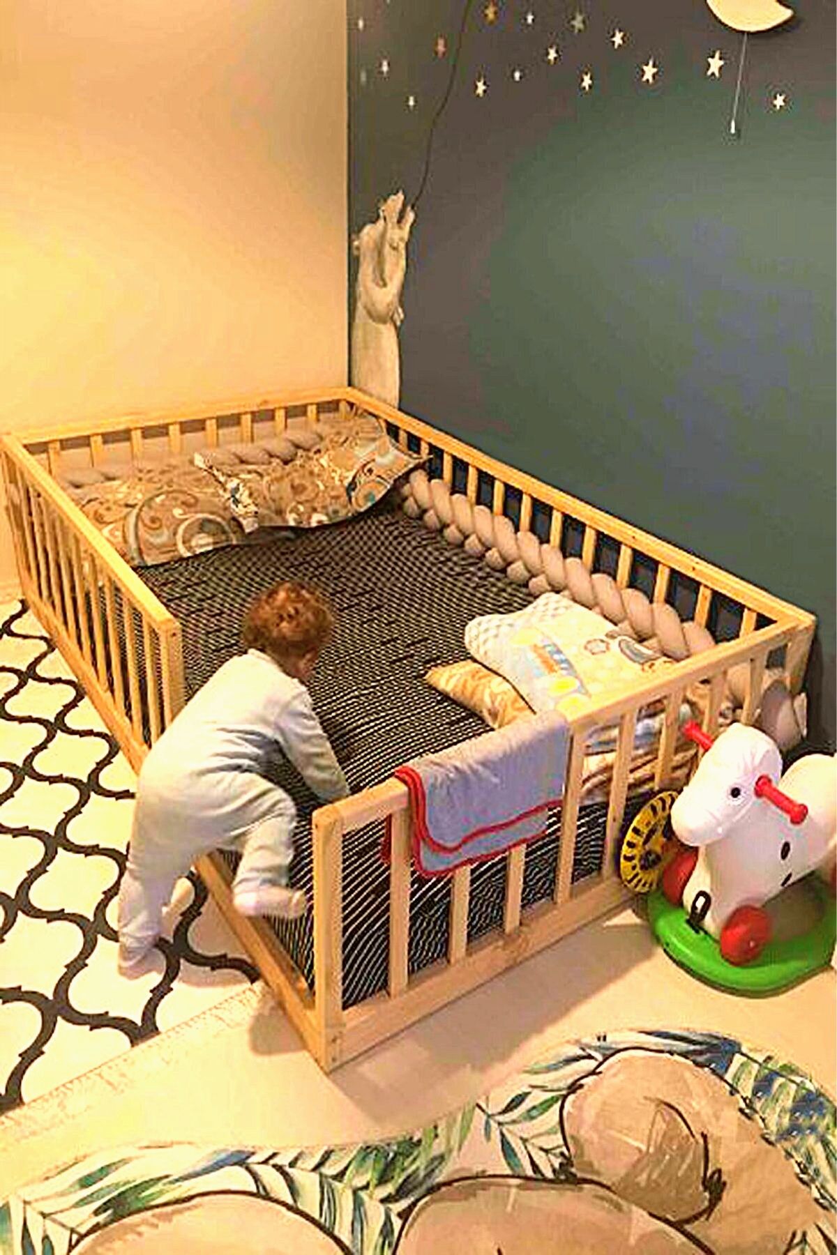 Alyones Montessori Çocuk Yatak Doğal Ahşap Doğal Yatak