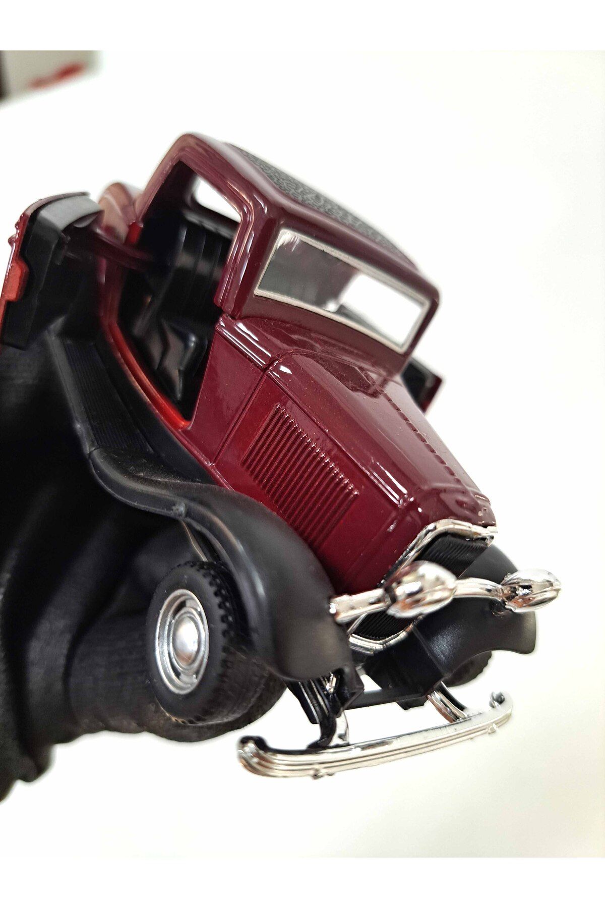 ALYTOYS Klasik Araba Nostalji Vitrin Koleksiyon Metal araba çek-bırak Antika Kapılar açılır 5,3x13cm