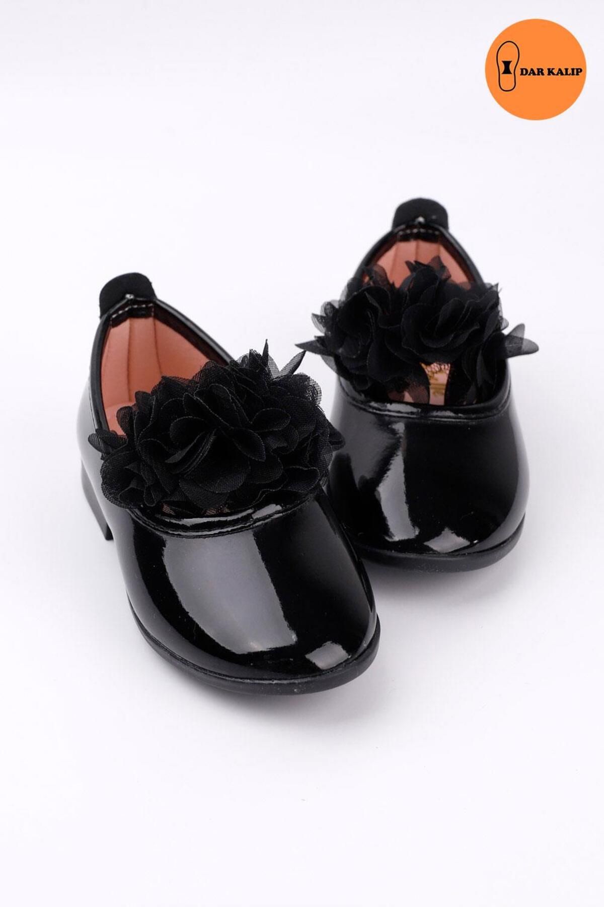 Le Mabelle Siyah Tül Çiçekli Kız Çocuk Ayakkabı