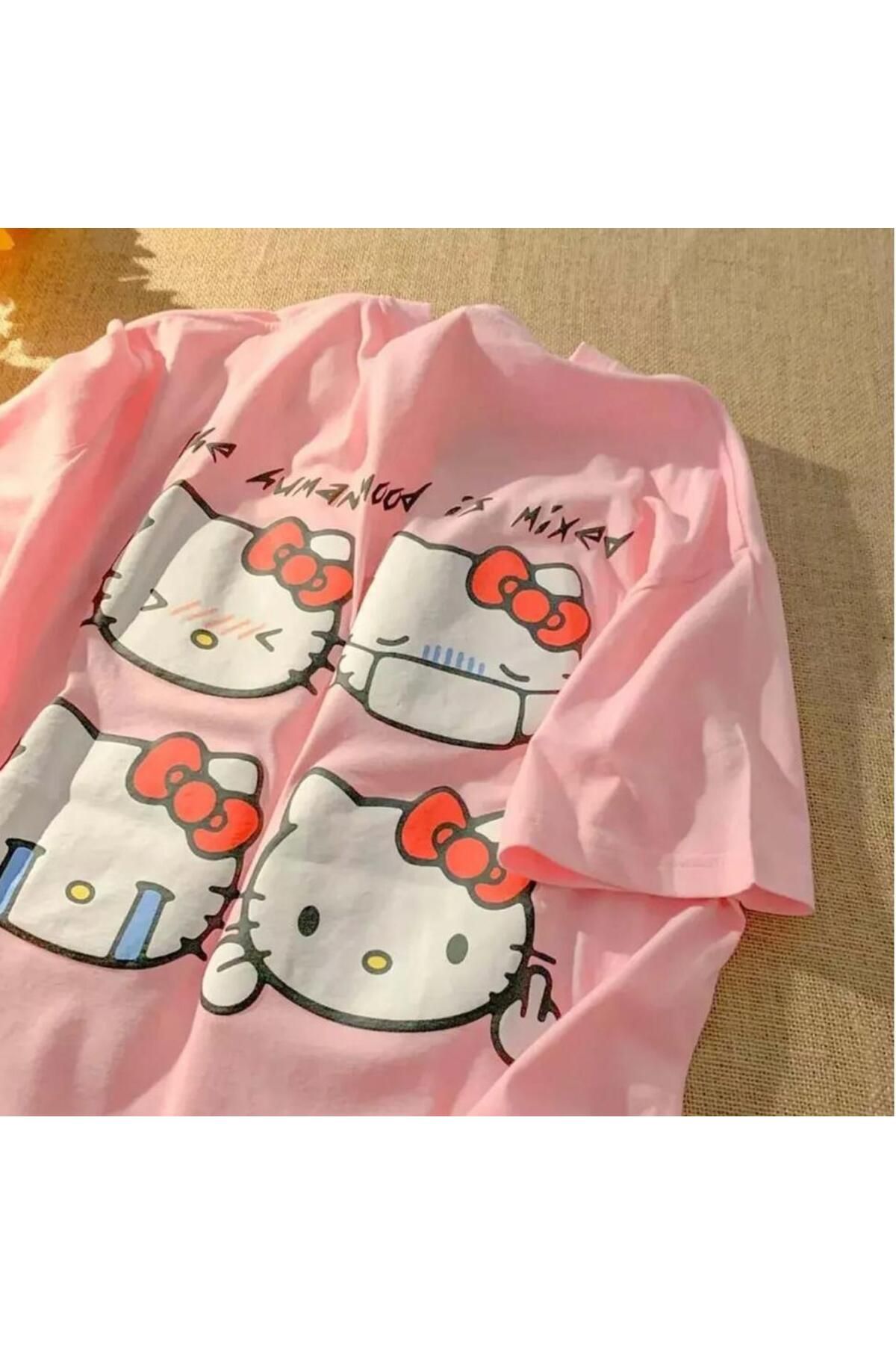 lavenus Köstebek Hello Kitty Sick Emoji Pembe (UNİSEX) T-shirt