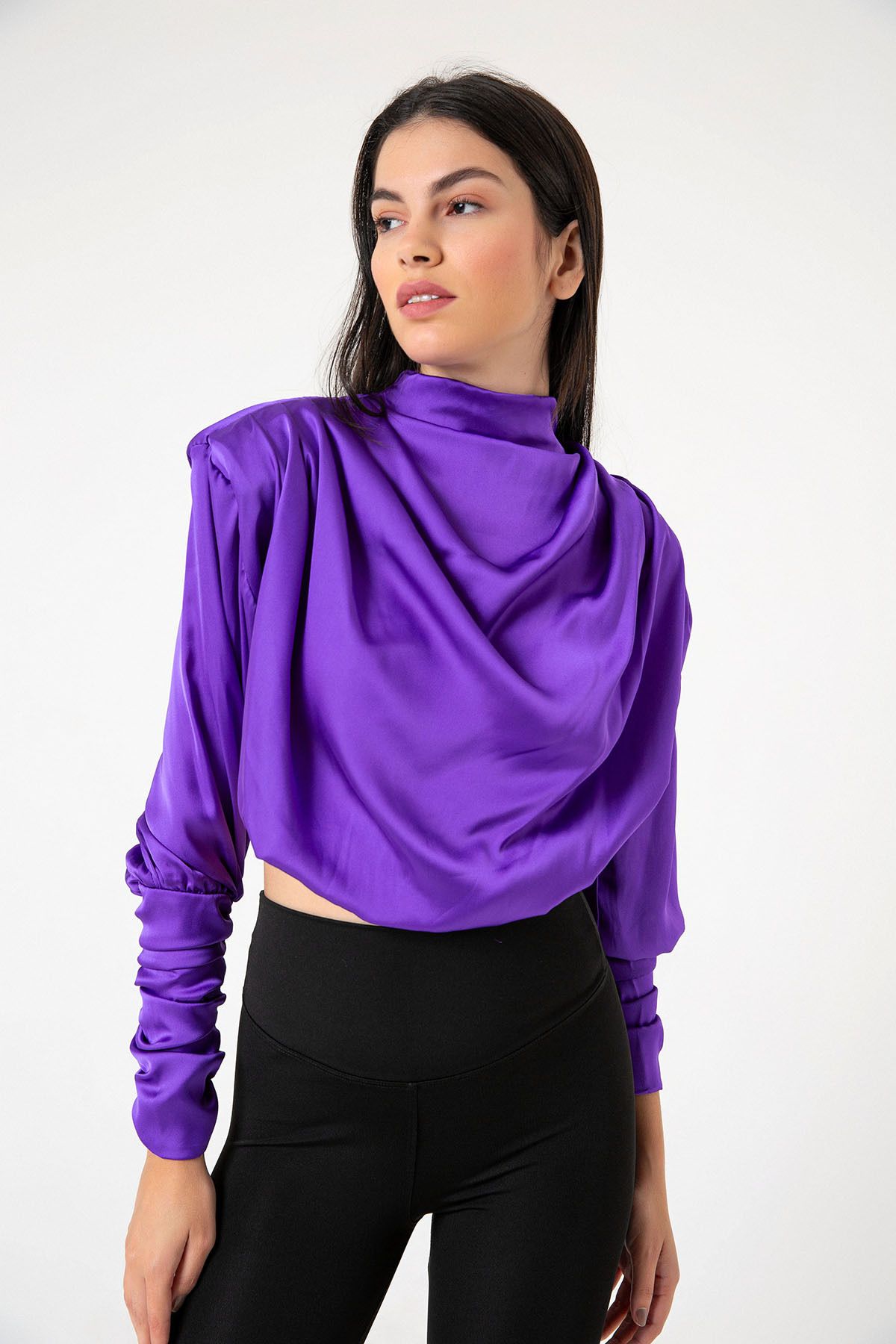 HaleHalaç Kadın Kol ve Bel Lastik Detaylı Saten Saten Bluz