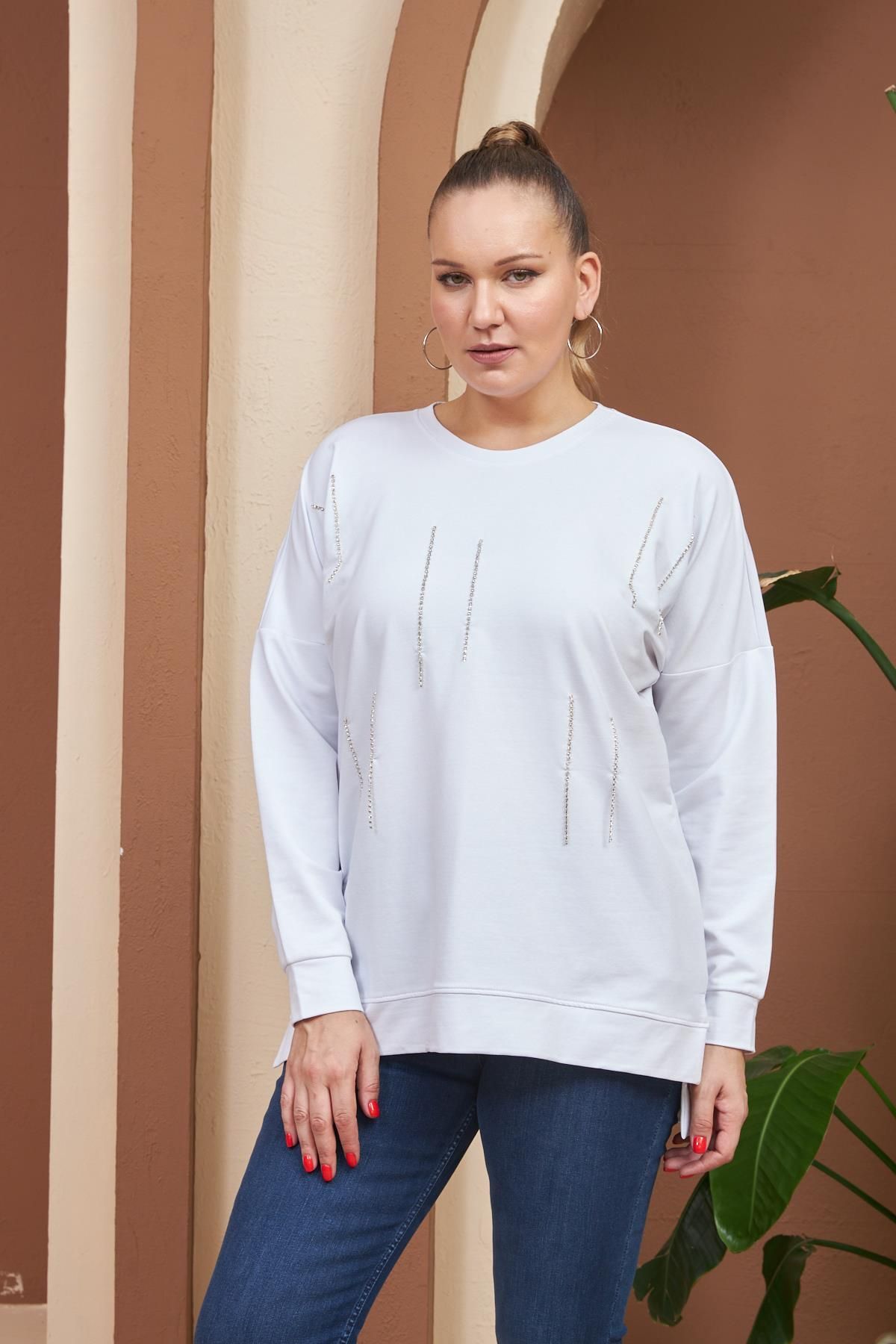 Rmg Hscstore Kadın Taş Detaylı Yırtmaçlı Büyük Beden Beyaz Sweatshirt- O6188