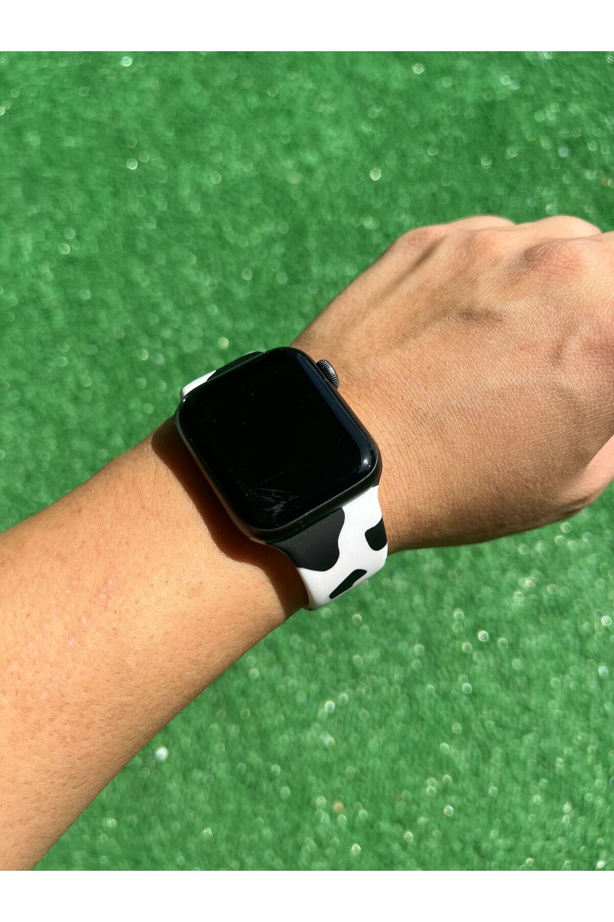 Belen Accessories Apple Watch Uyumlu Kordon Beyaz Siyah Model 38-40-41 Mm