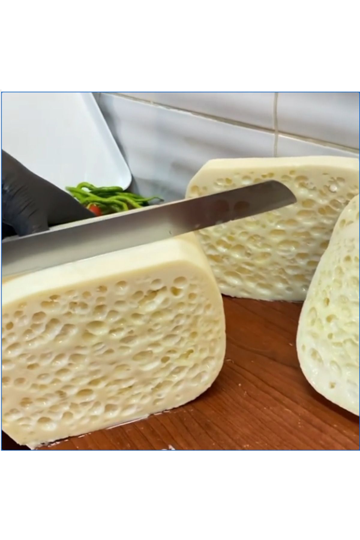 Faruk Gıda Yıllanmış Kelle Mihaliç Peyniri (Ağlayan Peynir) 1kg