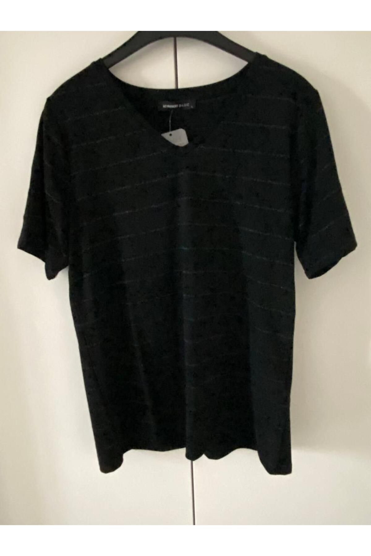 LC Waikiki Tshirt
