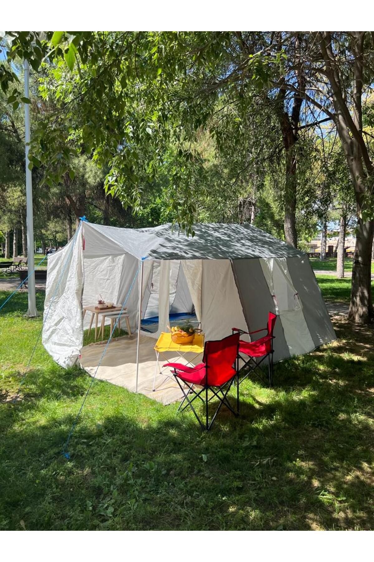 yamaç çadır Gri Renginde Mutfaklı Ve Kapıda Sinekliklim Geniş Ferah Kamp Çadırları