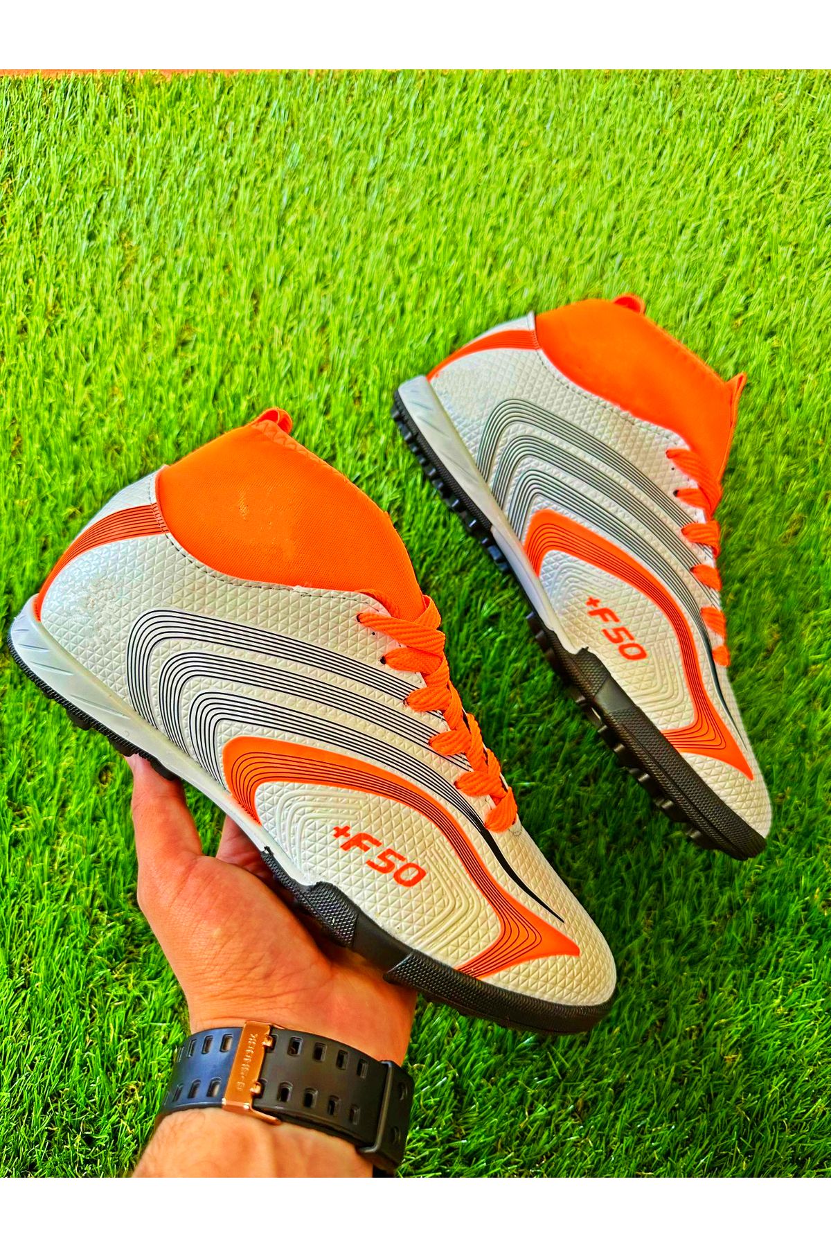 Walked Erkek Çocuk Boğazlı Çoraplı Bilekli Düz Halı Saha Krampon Futbol Spor Ayakkabı Çoklu Renk Seçeneği