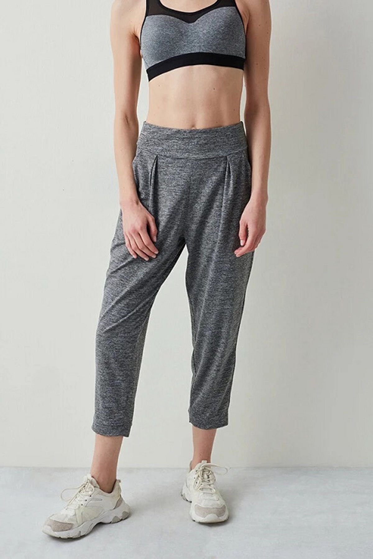 Penti Gri Yoga-Plates Pantolonu