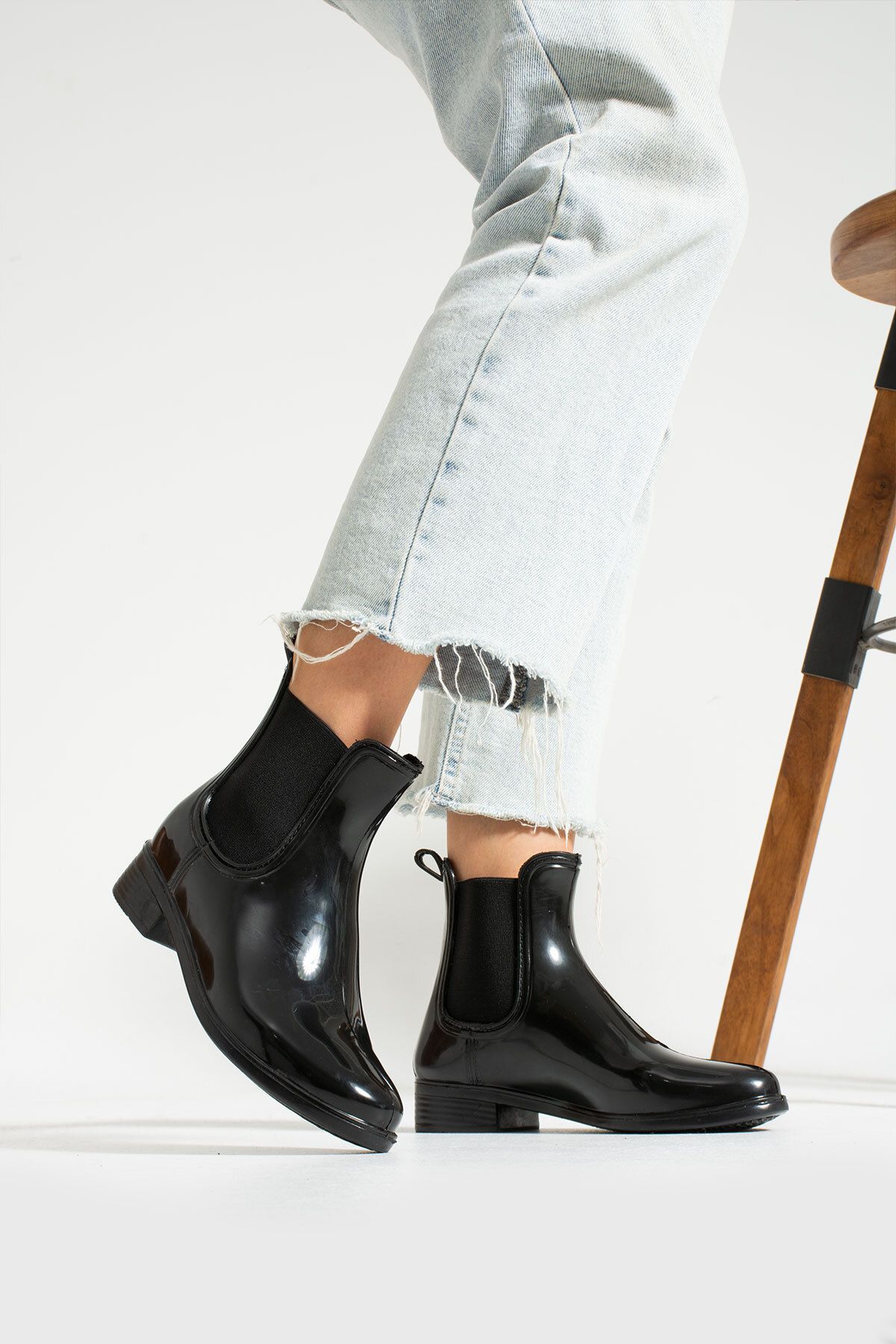 KAOF SHOES Kadın Siyah Yağmur Botu Lastikli Yağmur Çizmesi Kadın Günlük Ayakkabı Kadın Su Geçirmez Yağmur Botu