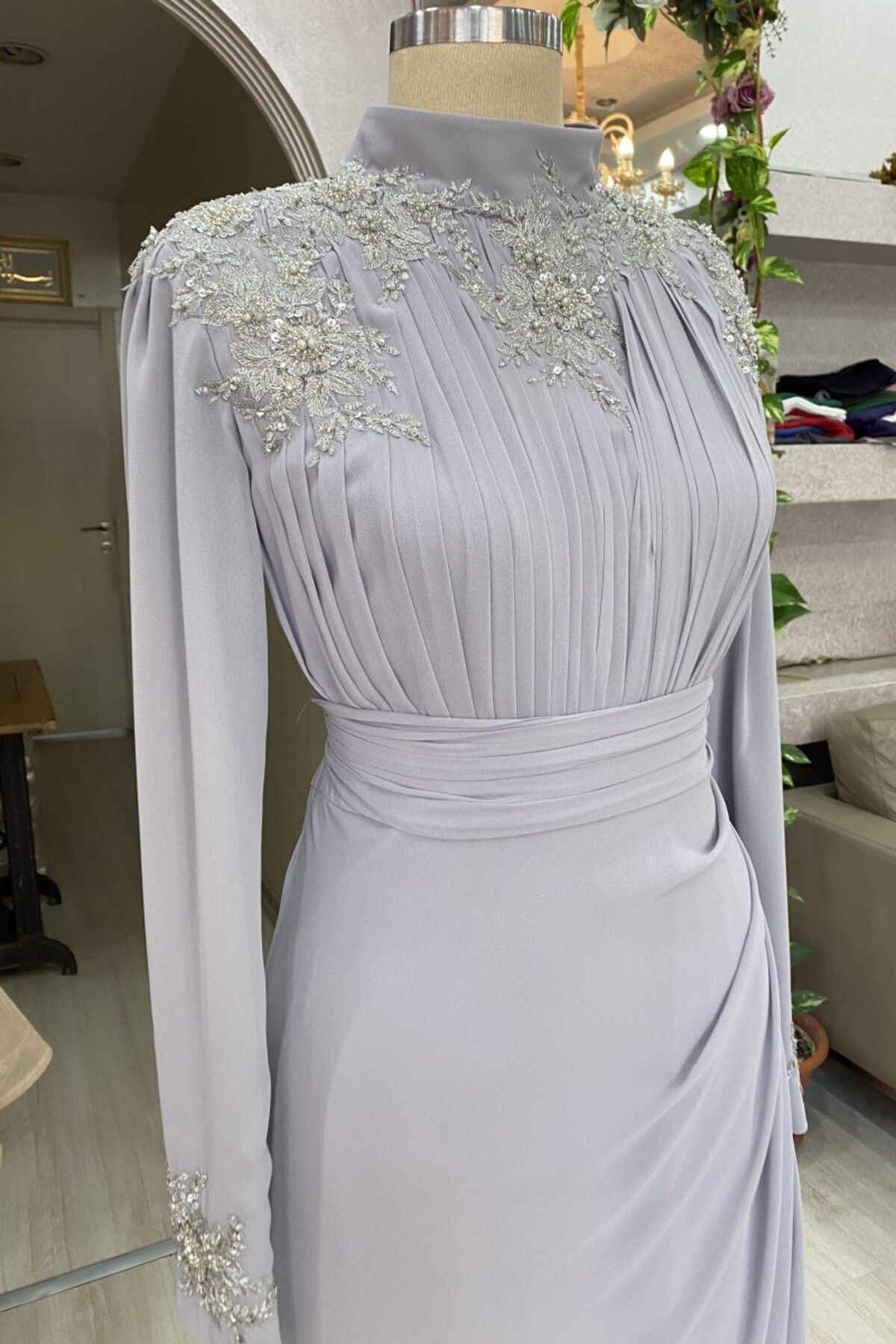 Siesta Dantel İşlemeli Kuşaklı Şifon Elbise