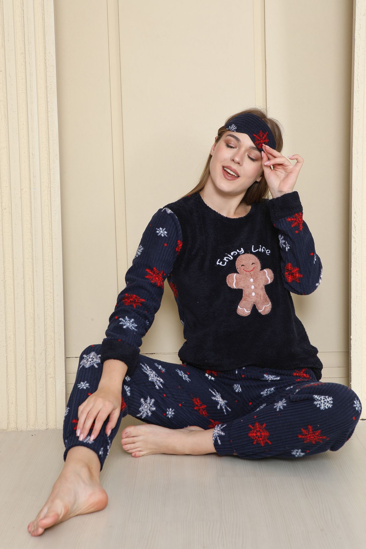 Genel Markalar Kar Desenli Wellsoft Uzun Kollu Kışlık Kadın Pijama Takımı