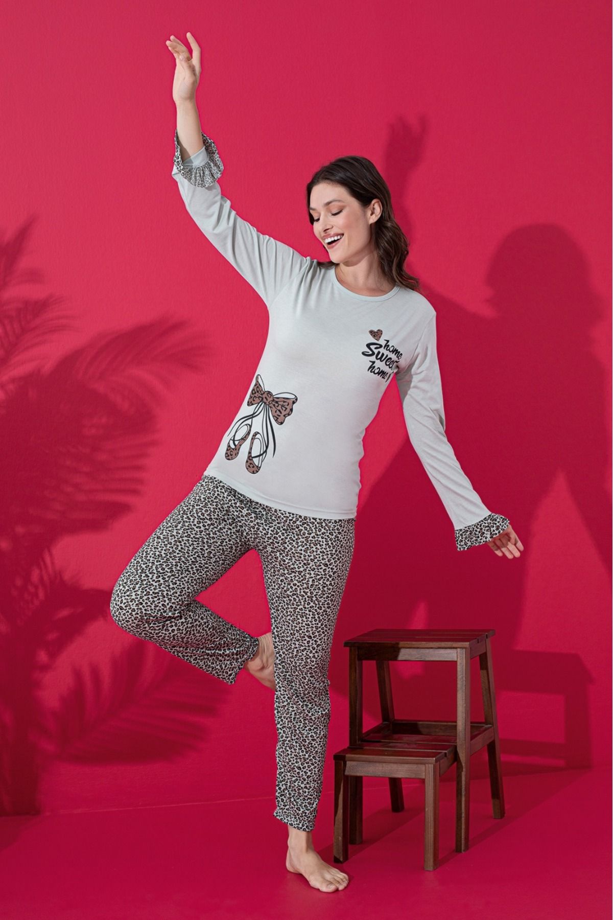 Farya Home Dreamy Pamuklu Uzun Kollu Leopar Desenli Kadın Pijama Takımı
