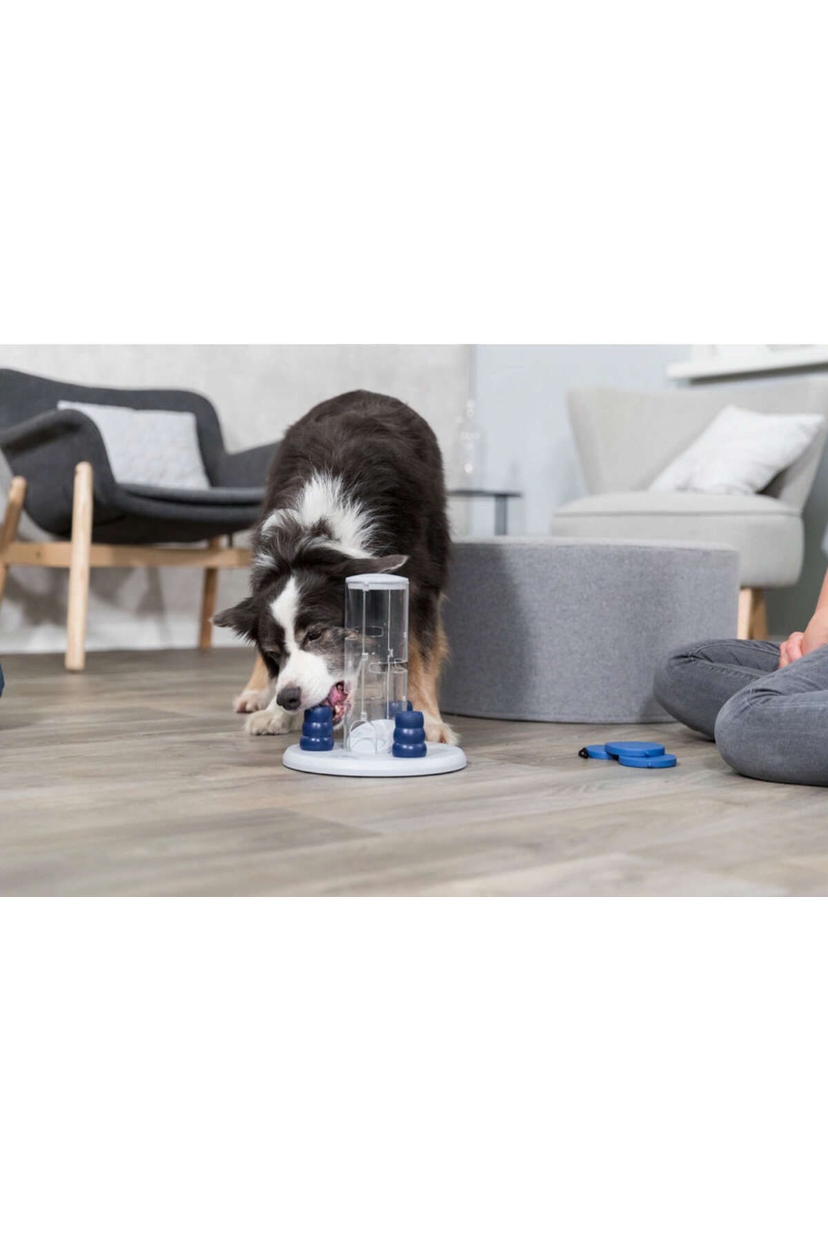 Trixie Köpek Zeka Eğitim Oyuncağı Kule 25×33×25cm 151077