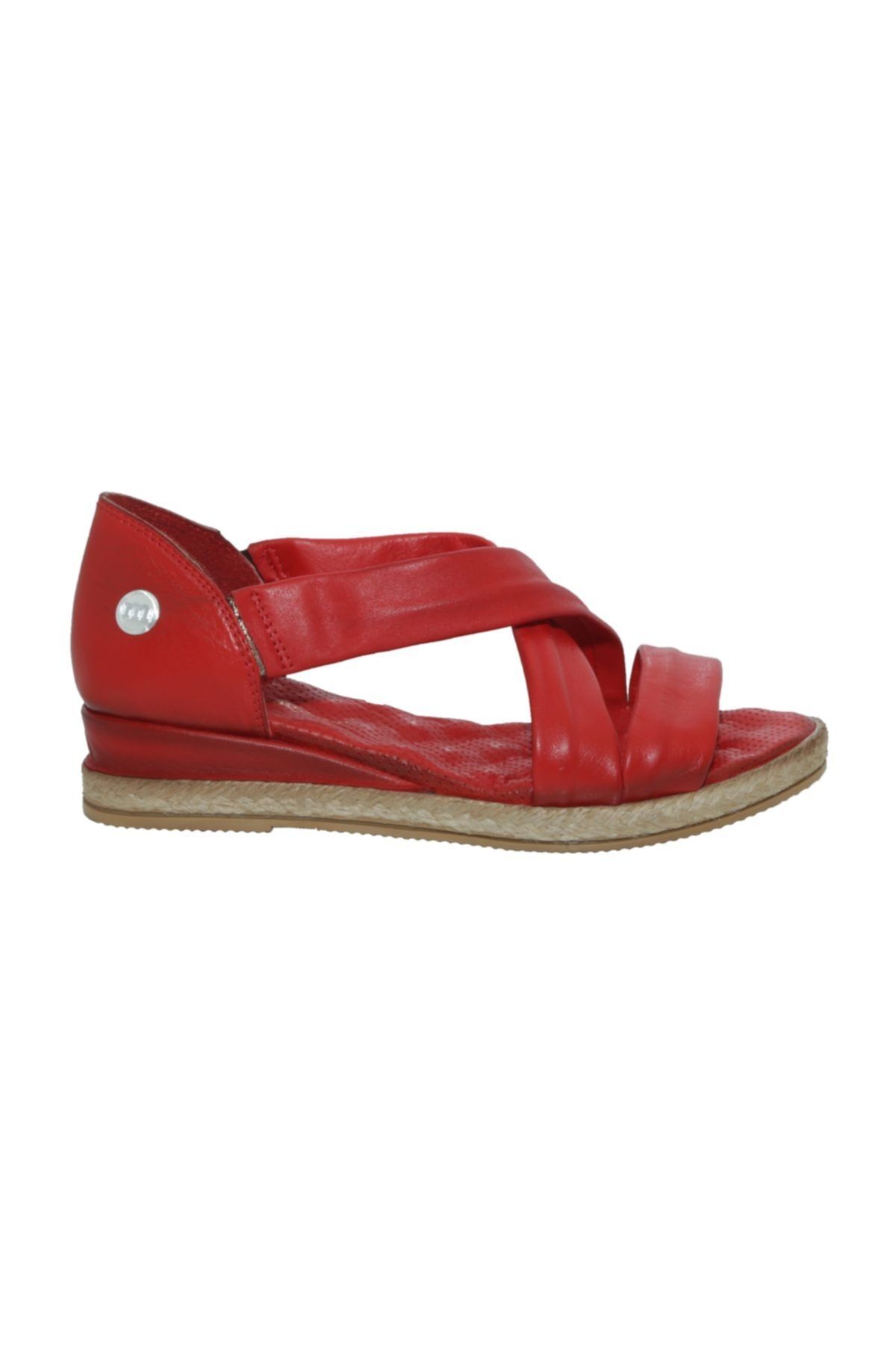 Mammamia Kırmızı Deri Casual Kadın Sandalet D20ys1580