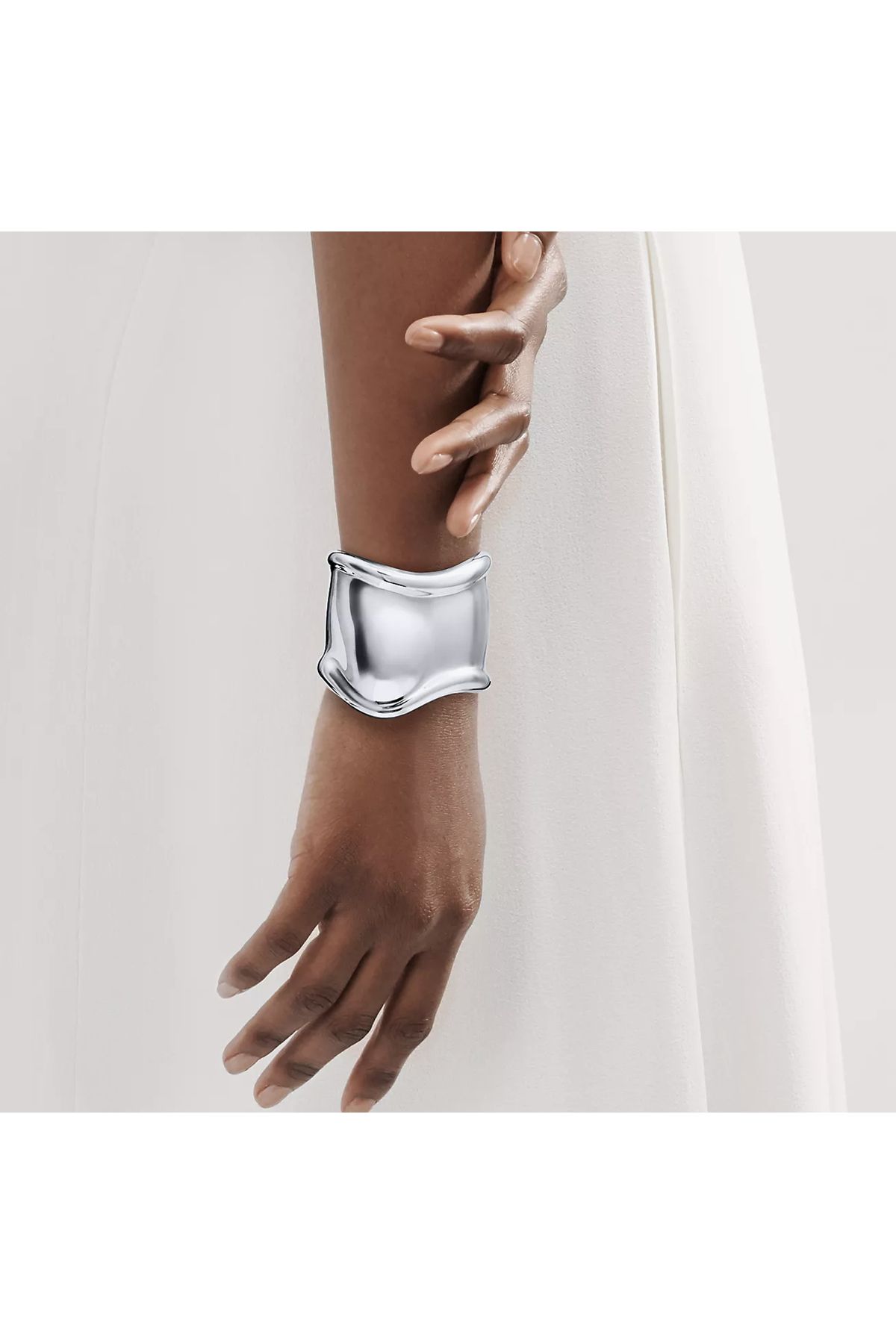 novon Tiffany Model Gümüş Renk Kalın Kelepçe Bilezik