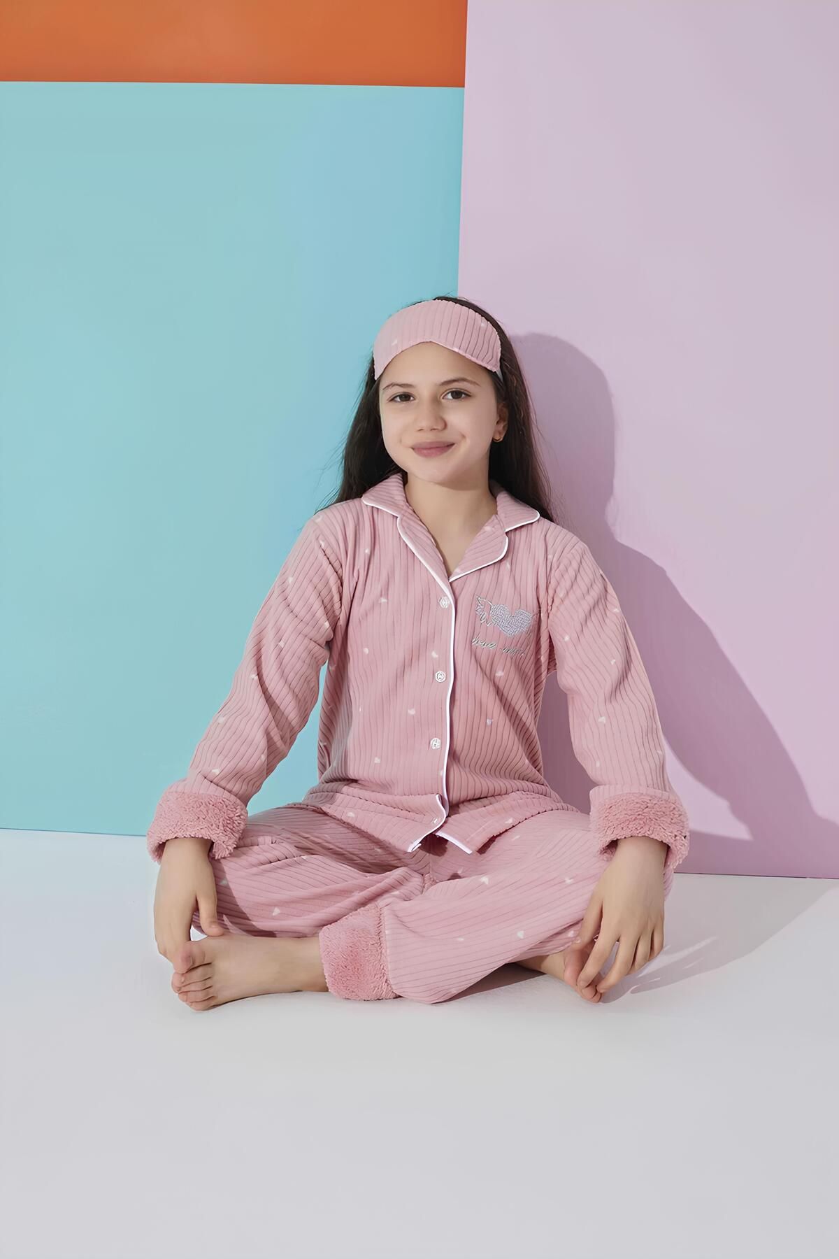 Meba Kız Çocuk Gez Boy Şal Yaka Önden Düğmeli Polar Pembe Pijama Takımı Uyku Bandı Hediyeli