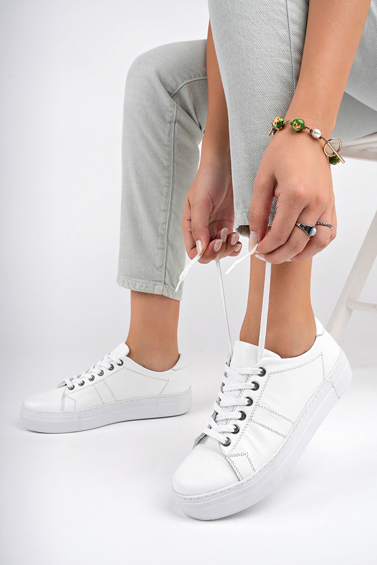 Deripabuc Hakiki Deri Beyaz Kadın Deri Sneaker Trc-0686