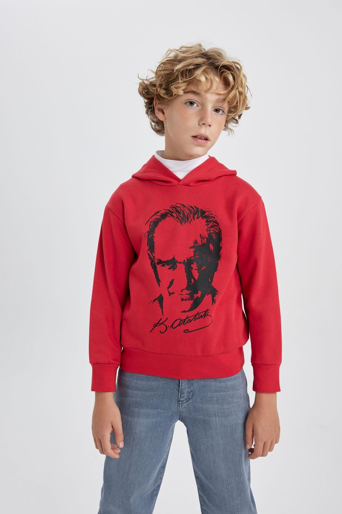 Defacto Erkek Çocuk Atatürk Baskılı Kırmızı Kapüşonlu Sweatshirt B3747a823wn