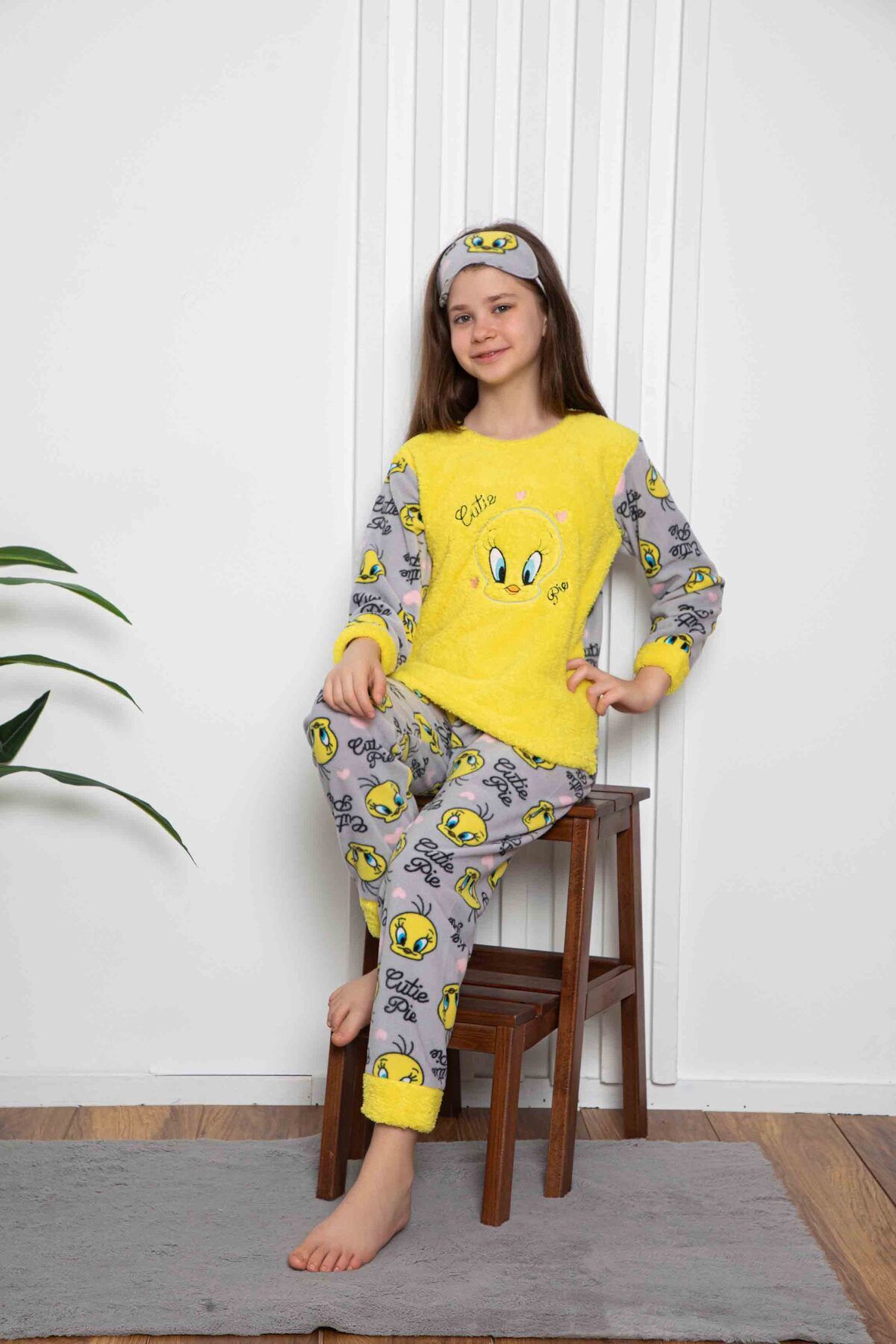 Tarık Kız Çocuk Bebek Boy Sarı Tweety Kışlık Polar Pijama Takımı -2305