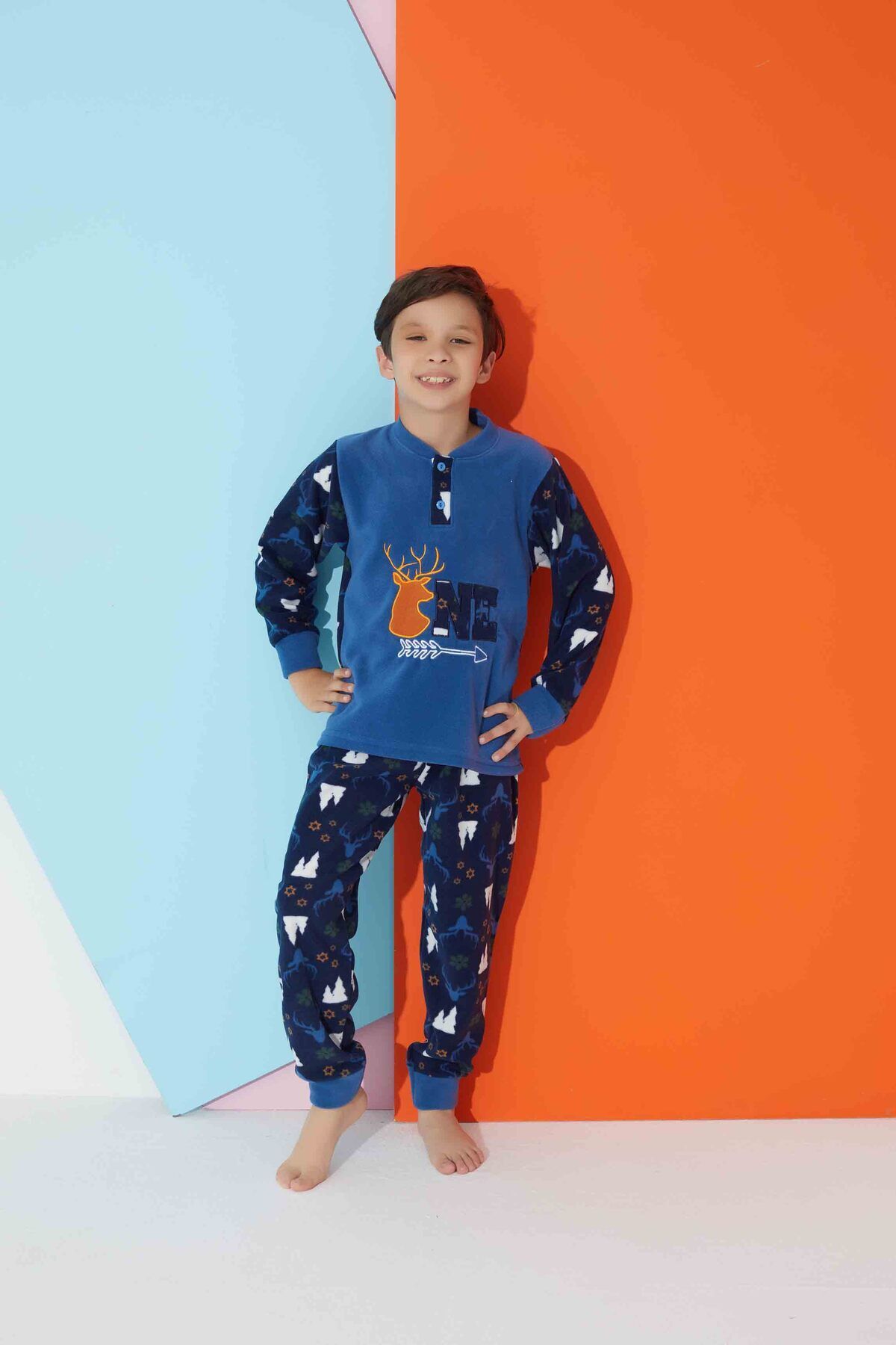 Tarık Erkek Genç Ve Çocuk Geyik Desenli Uzun Kollu Polar Peluş Kumaş Kışlık Sıcak Tutan Pijama Takımı