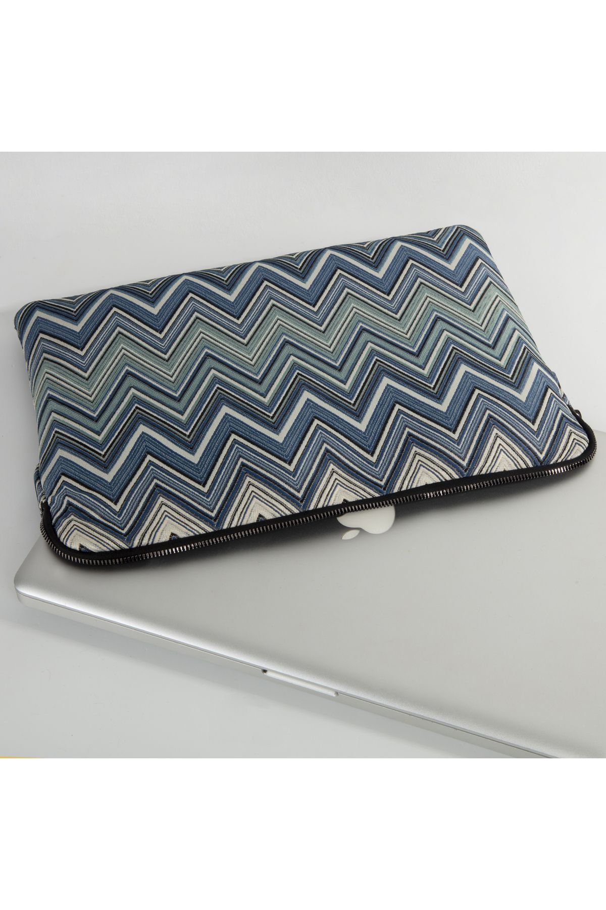 VIVION ZİGZAG NOTEBOOK ÇANTASI