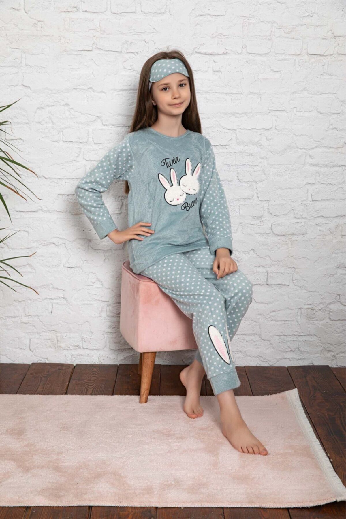 Tarık Kız Genç ve Çocuk Tavşanlı Puantiye Desenli Yeşil Uzun Kollu Polar Peluş Pijama Takımı