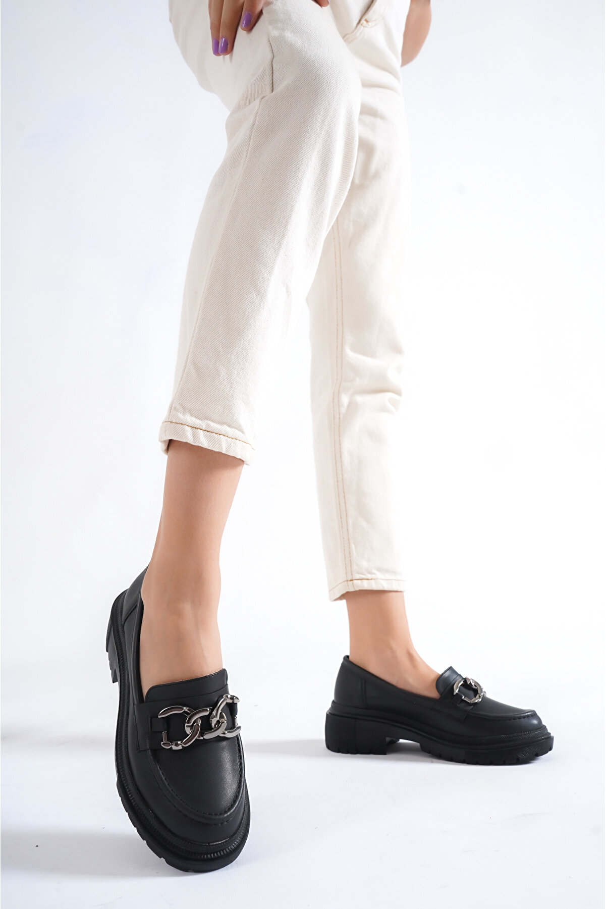Nubbock Kadın Siyah Loafer Halka Zincirli Yüksek Taban Günlük Ayakkabı NK0214