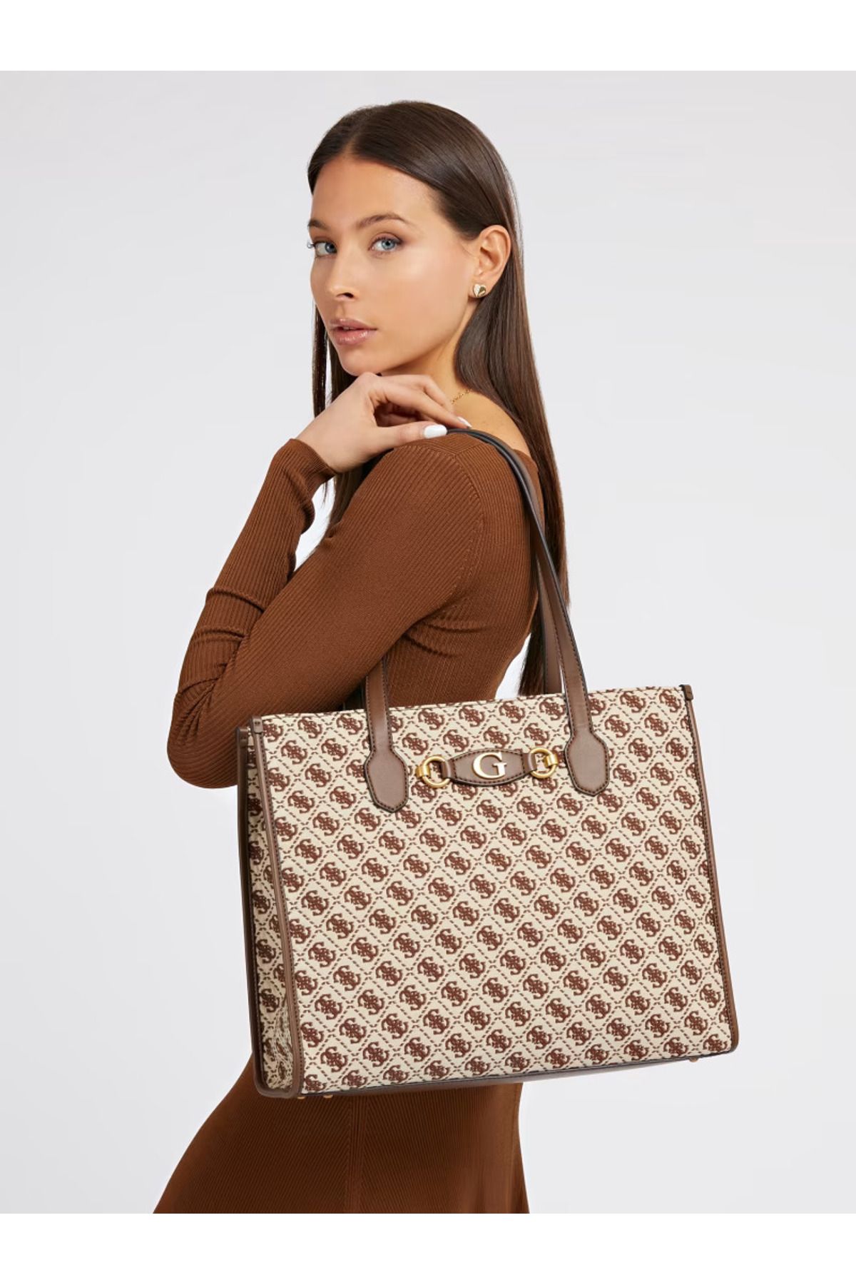Guess Izzy Girlfriend Tote