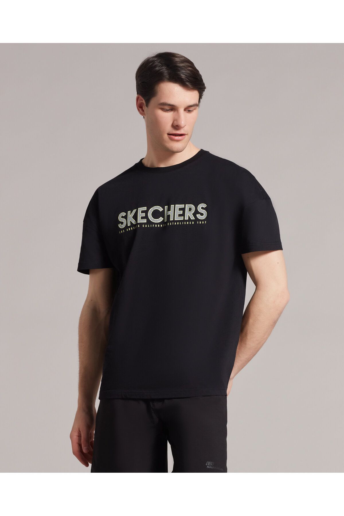 Skechers M Graphic Tee Big Logo T-shirt Erkek Siyah Tshirt S221135-001