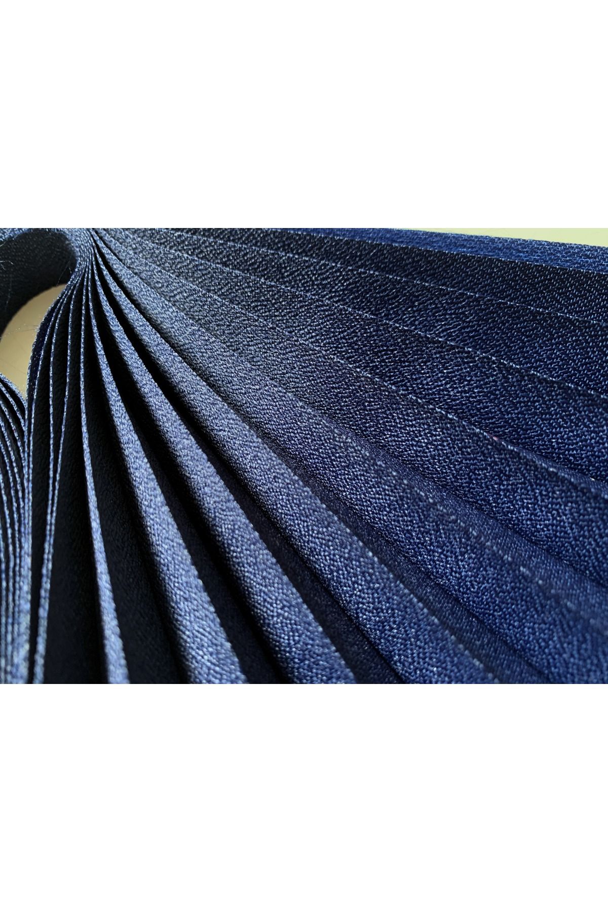 Persis Pliper Lacivert - Eni Geniş Ölçü - Plise Cam Balkon Perdesi Yapışkanlı 3400014