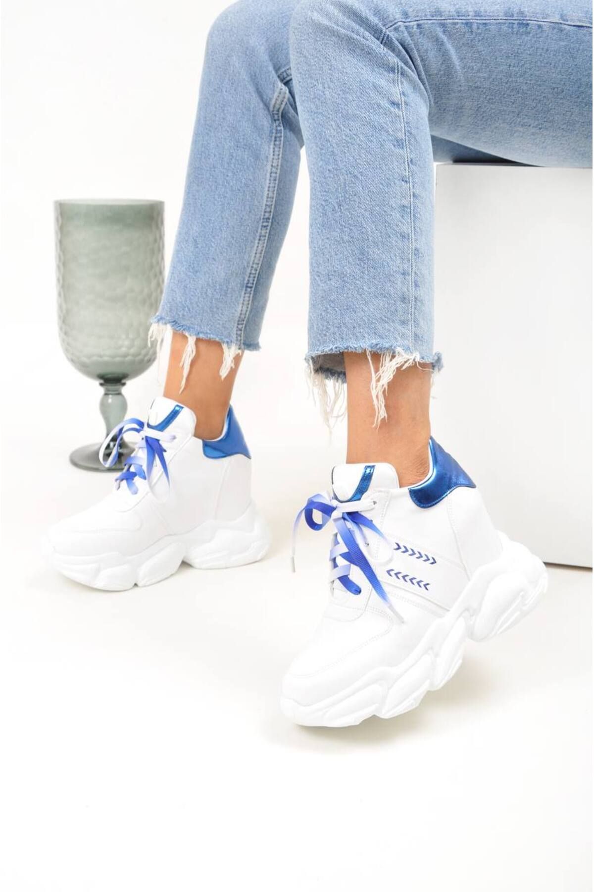 Leyna Kadın mavi e beyaz Gizli Dolgu Topuklu Spor Ayakkabı