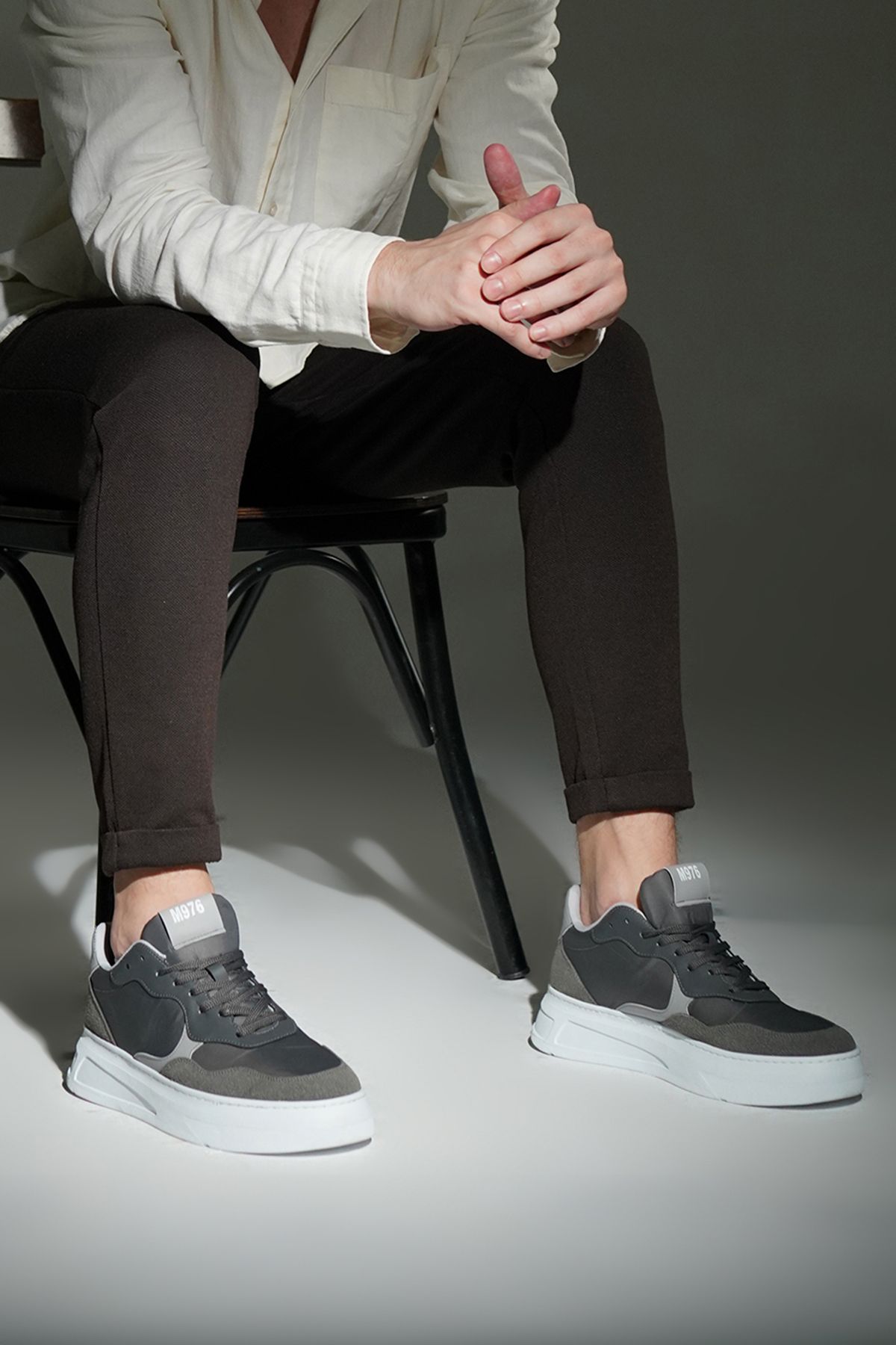 Marjin Erkek Sneaker Kalın Taban Bağcıklı Spor Ayakkabı Taser Gri