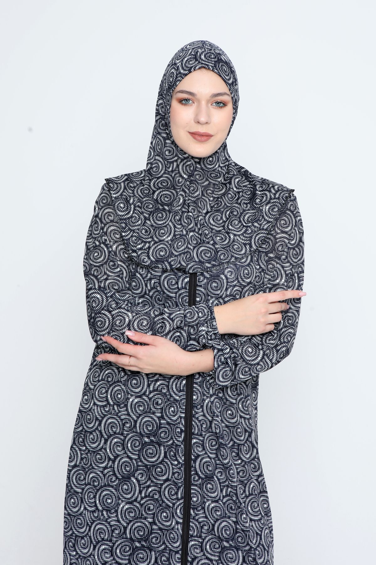 Kutay Collection Tek Parça Başörtülü Kadın Namaz Elbisesi