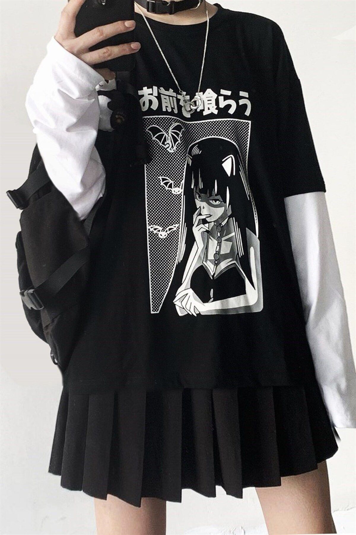 Carpe Beyaz Kol Eklemeli Anime Sweatshirt