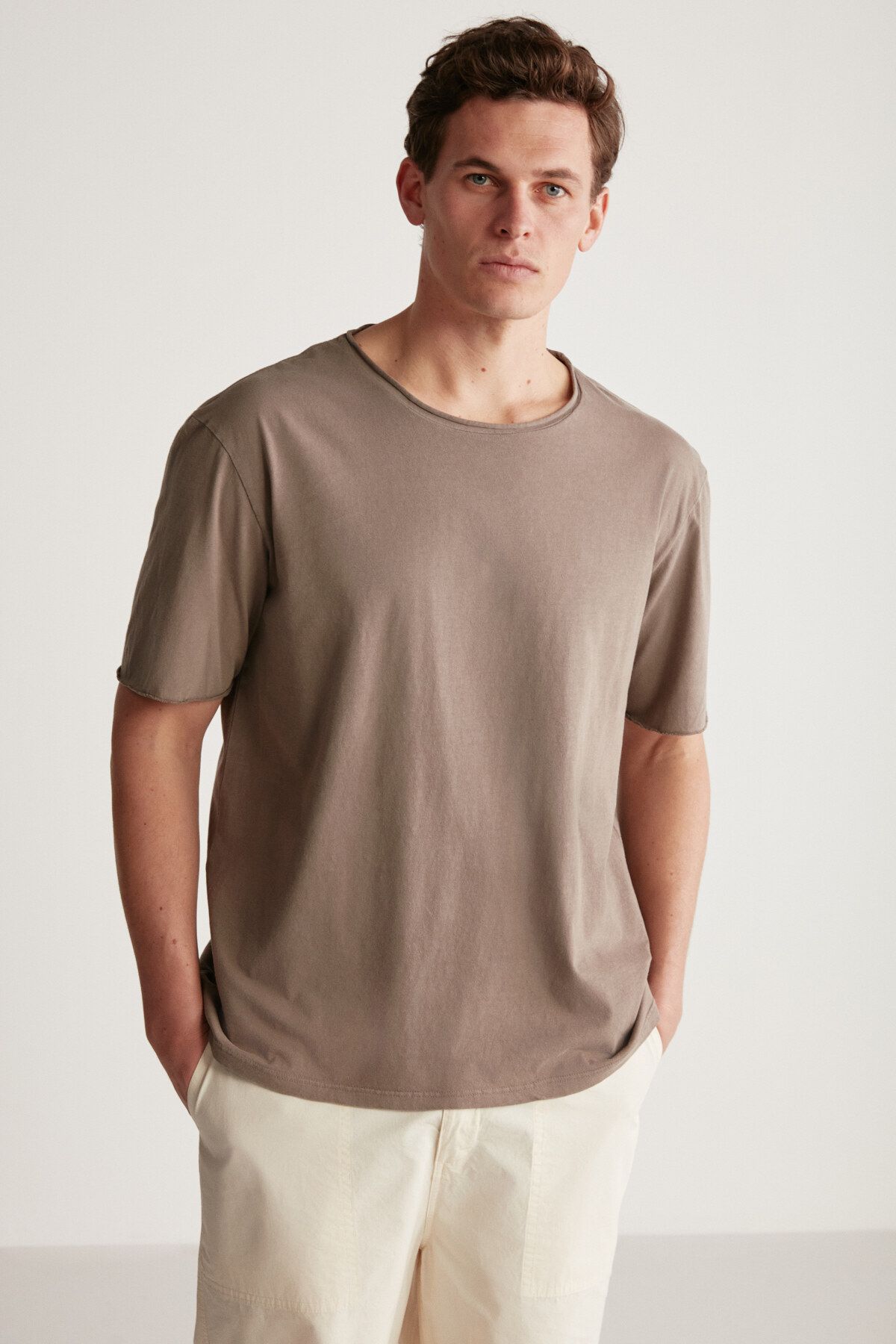 GRIMELANGE Davınson Erkek Açık Yakalı Oversize Fit %100 Pamuk Kahverengi T-shirt