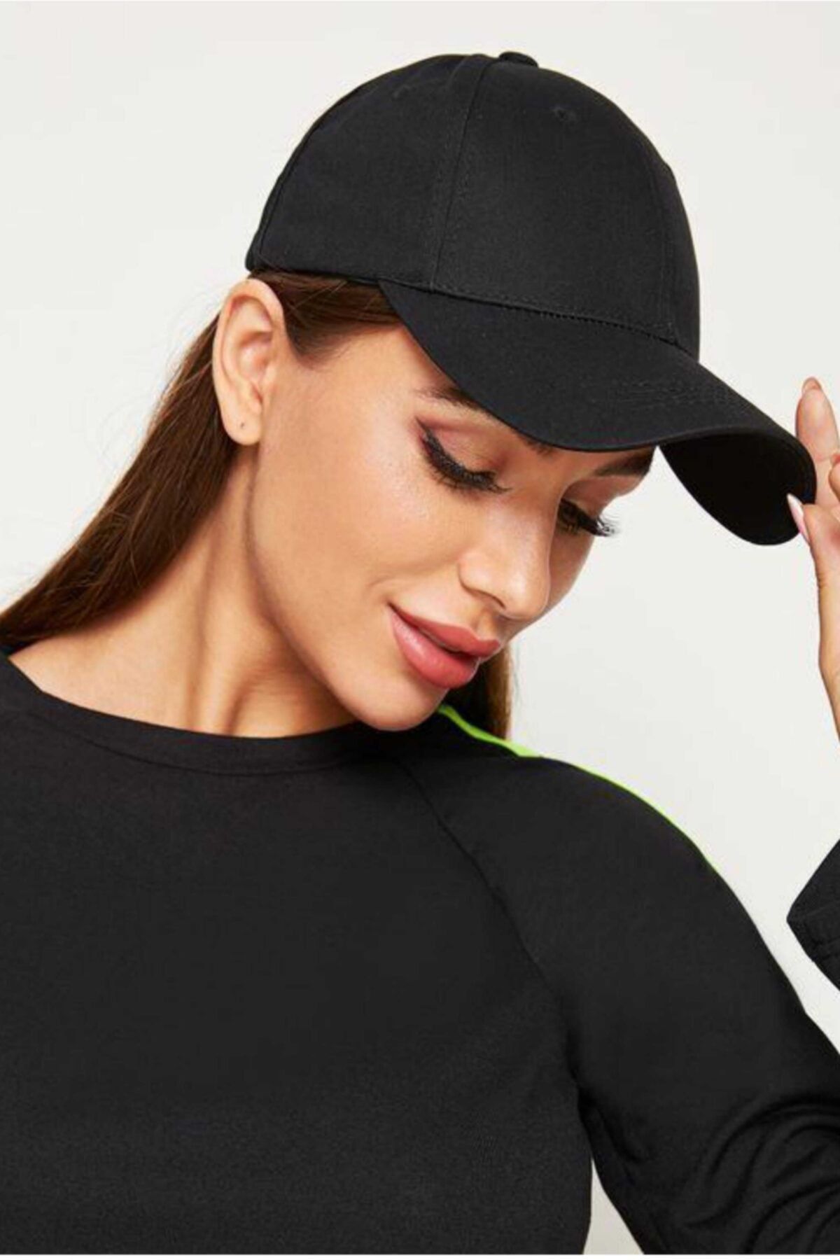 H&E DESIGN Kadın Siyah Ayarlanabilir Cap Şapka