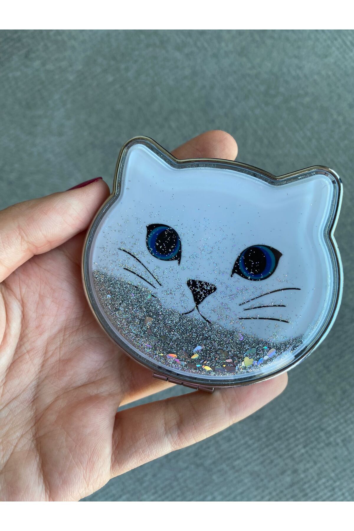 BLA GROUP Kedi Tasarımlı SİMLİ SULU Kozmetik Cep Çanta Aynası Kapaklı El Makyaj Aynası Aparat
