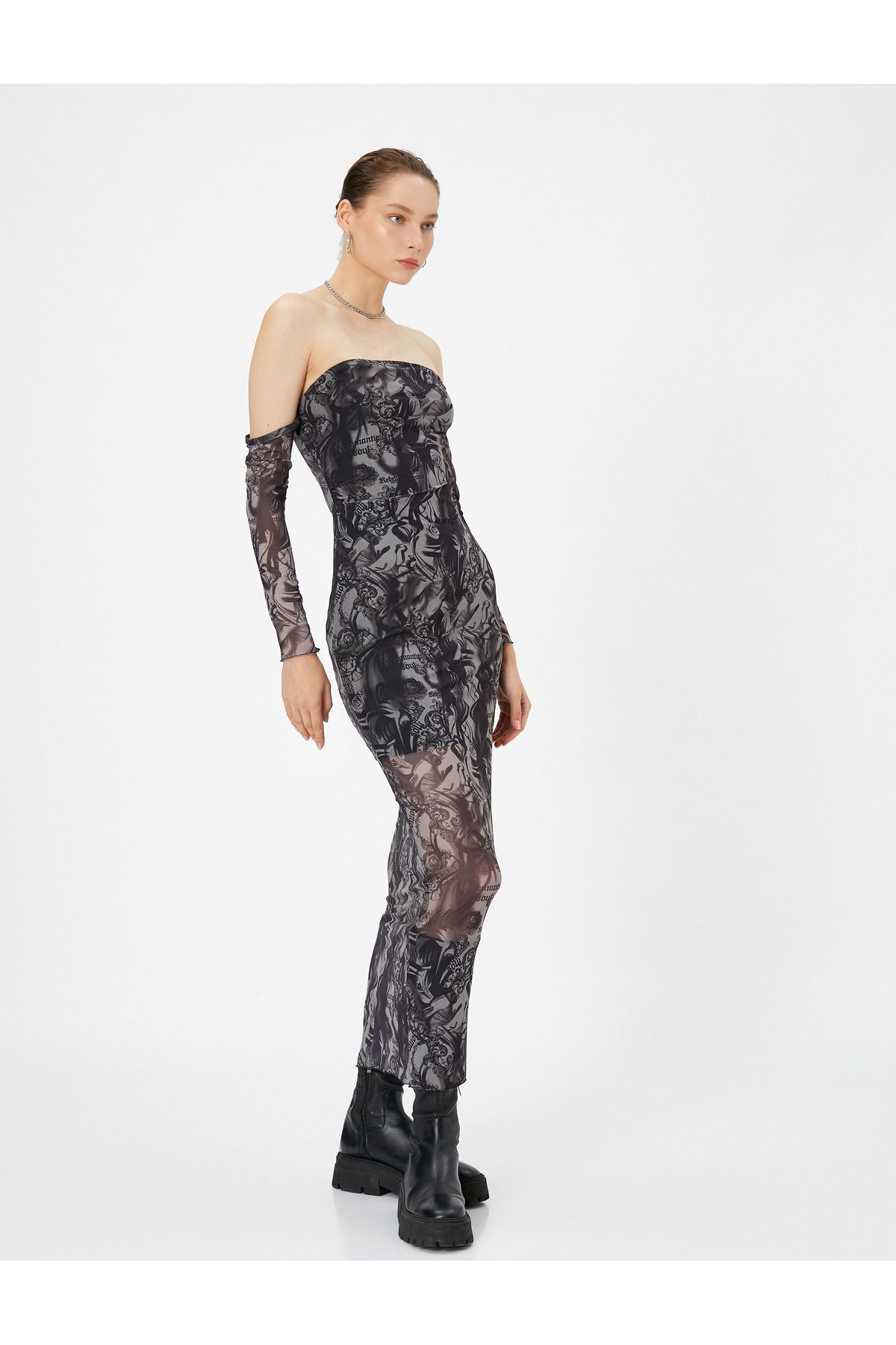 Koton Maksi Transparan Straplez Elbise Astarlı Gotik Temalı Baskılı