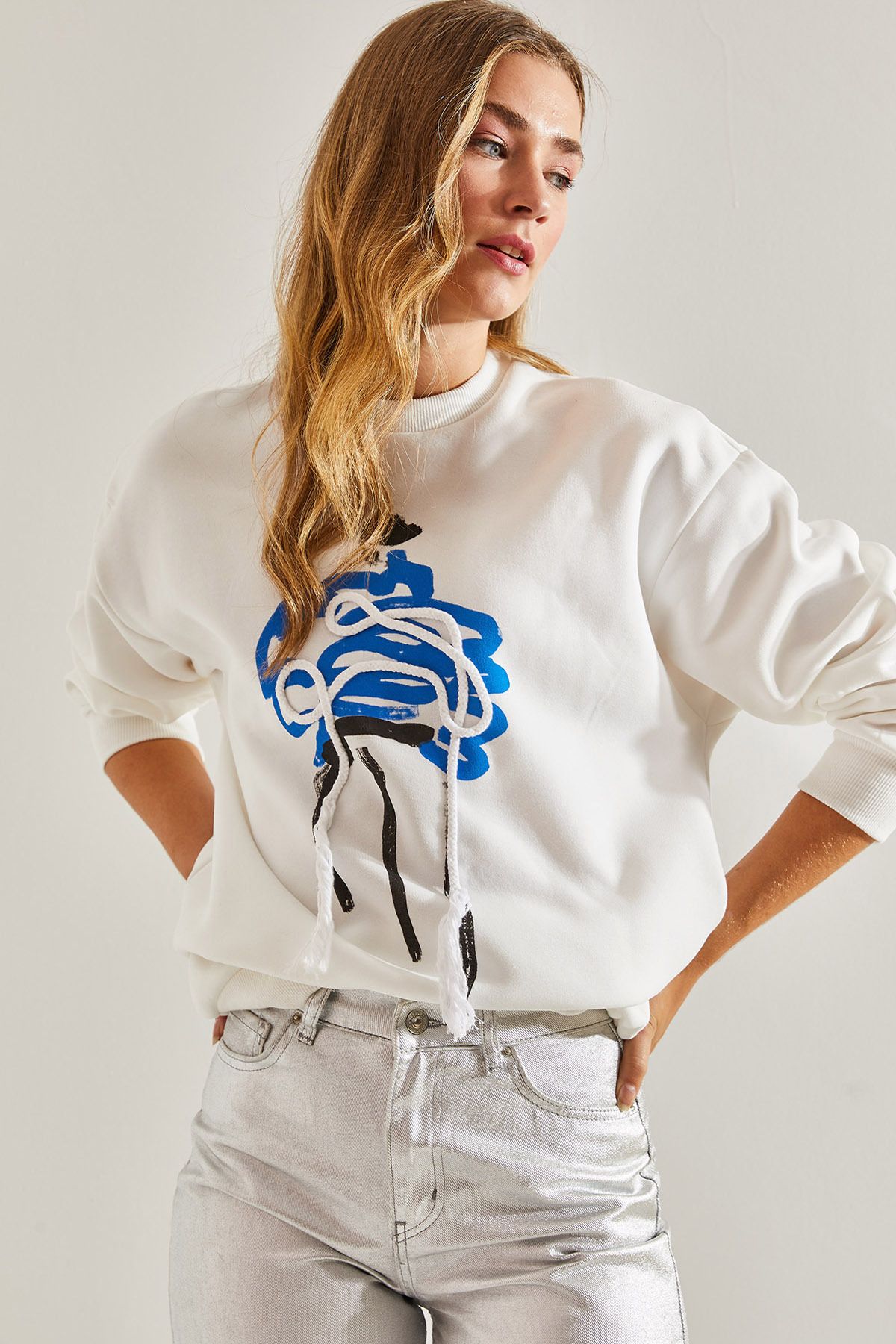 Bianco Lucci Kadın Boya Desenli Oversize Üç İplik Şardonlu Sweatshirt