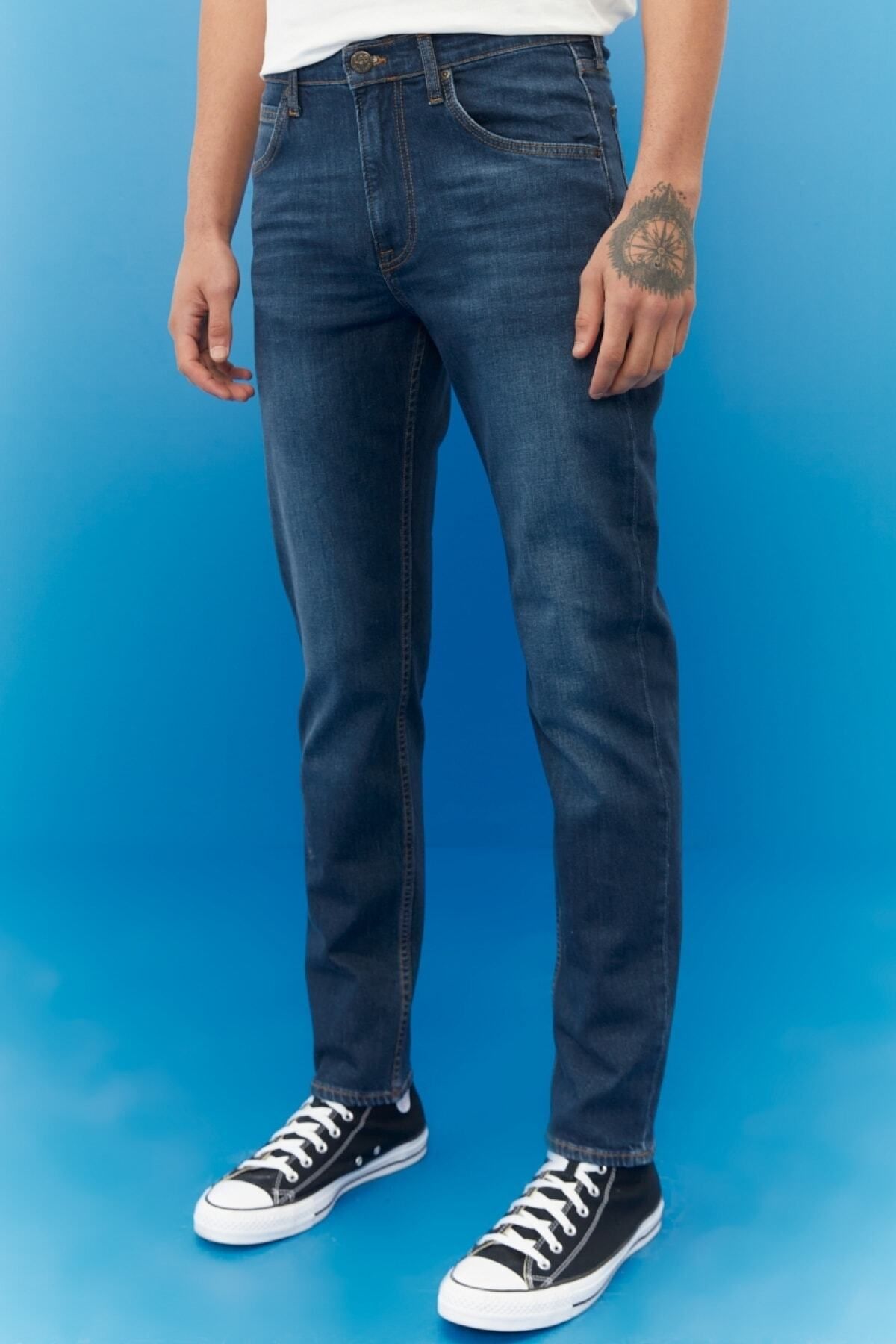 Lee Erkek Austin Regular Tapered Fit Yüksek Bel Koyu Mavi Esnek Jean Kot Pantolon