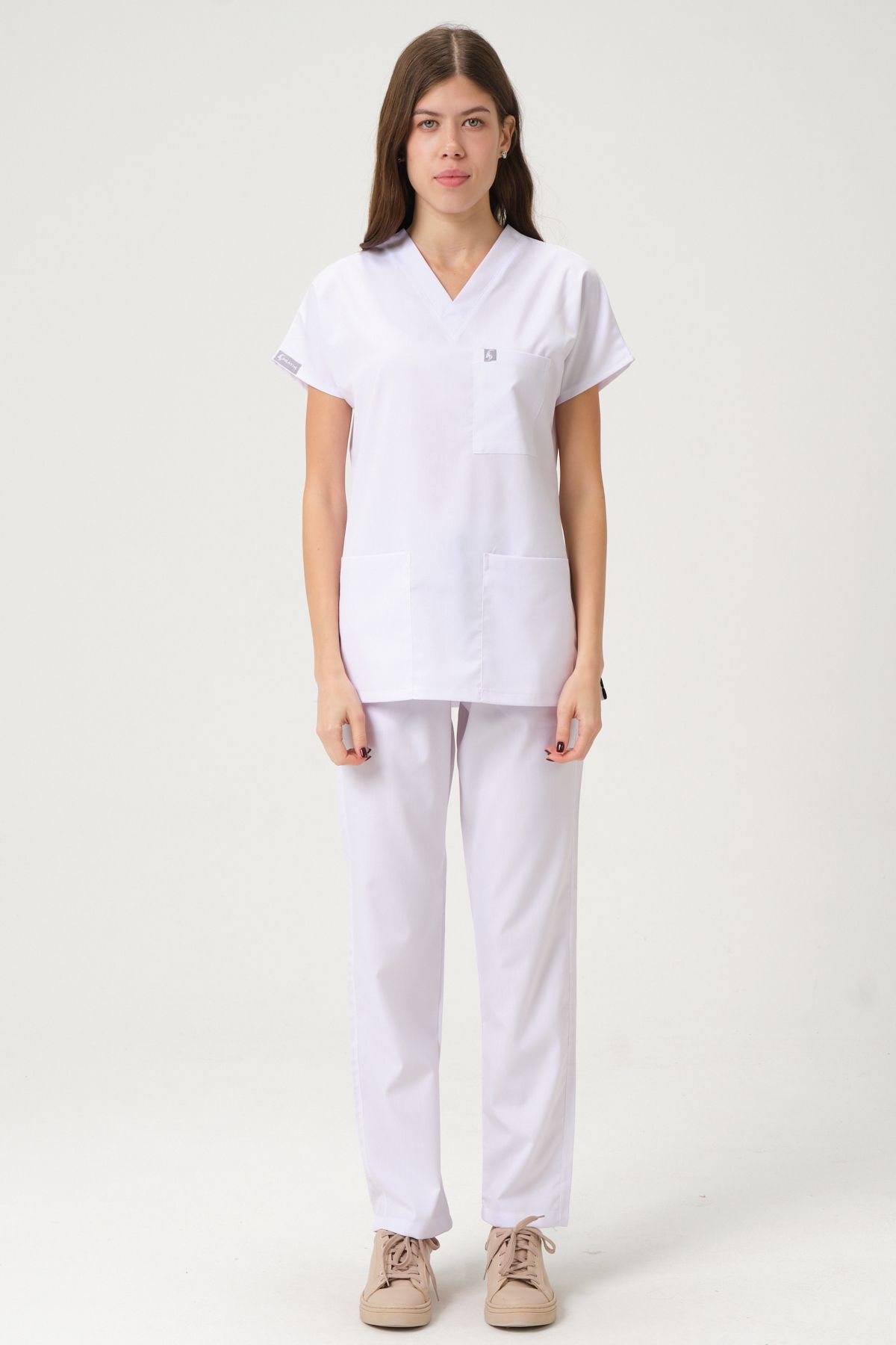 Pratik Medikal Likralı Scrubs Beyaz Yarasa Kol Doktor Hemşire Forması Takım