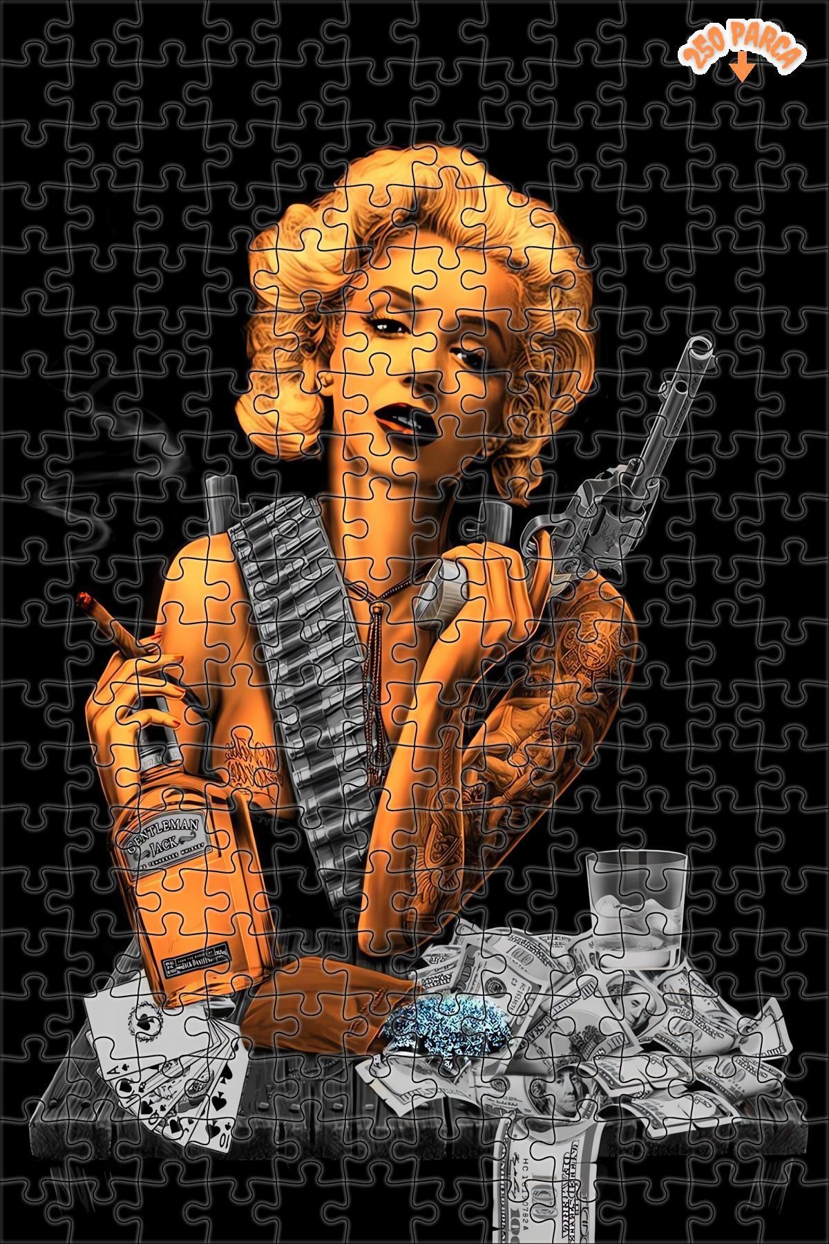 Teona Ahşap Gangster Kadın Dekoratif Çift Katlı Çerçeveli Asılabilir Ahşap Puzzle 250 PARÇA 30X30