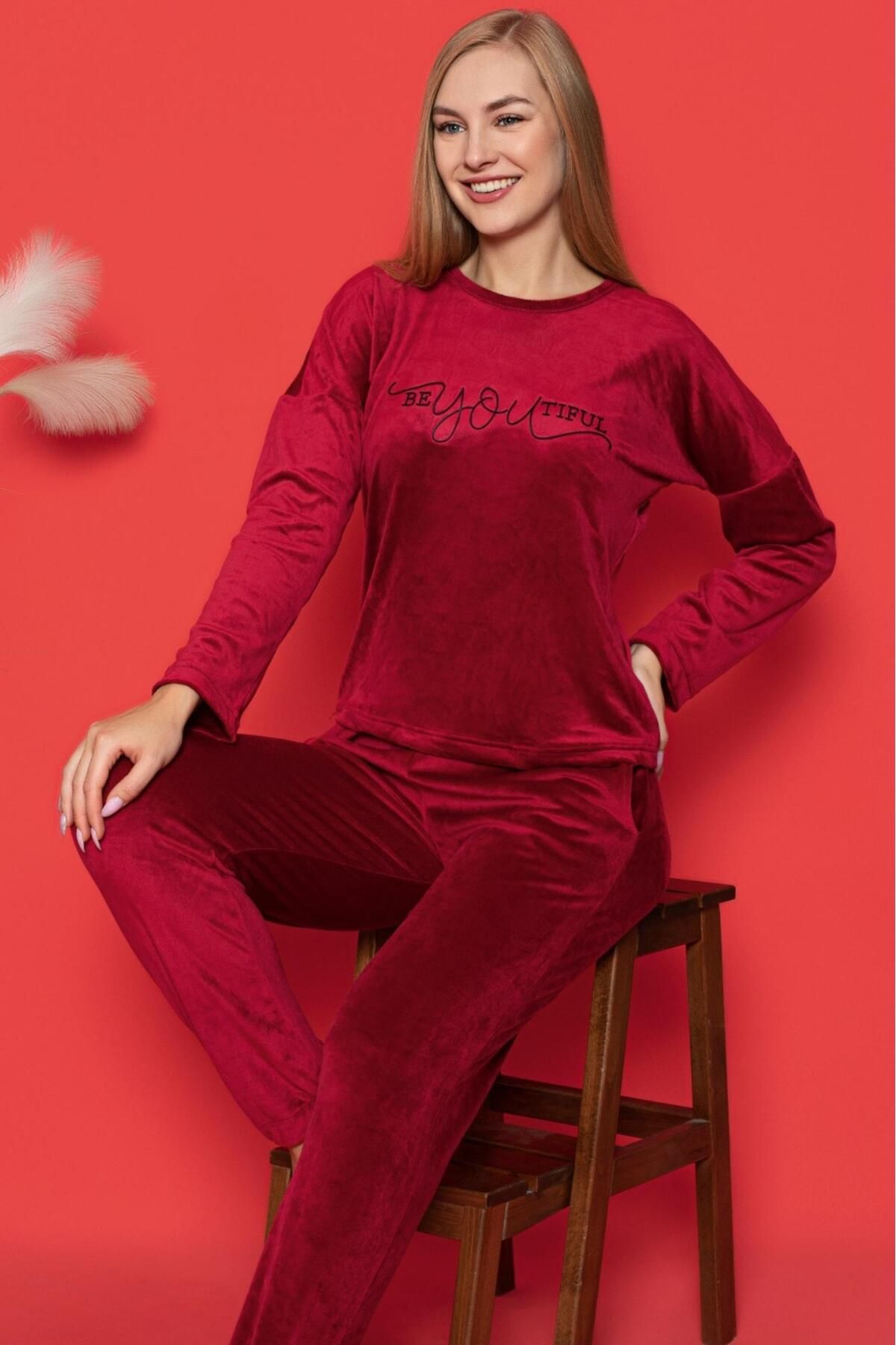 Farya Home Luxury Velvet Fransız Kadife Yazı Detaylı Pijama Takımı