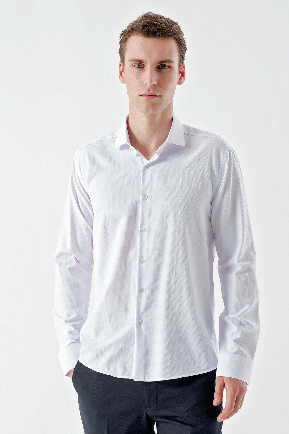 Morven Erkek Beyaz Trend Baskılı Desenli İtalyan Yaka Slim Fit Gömlek